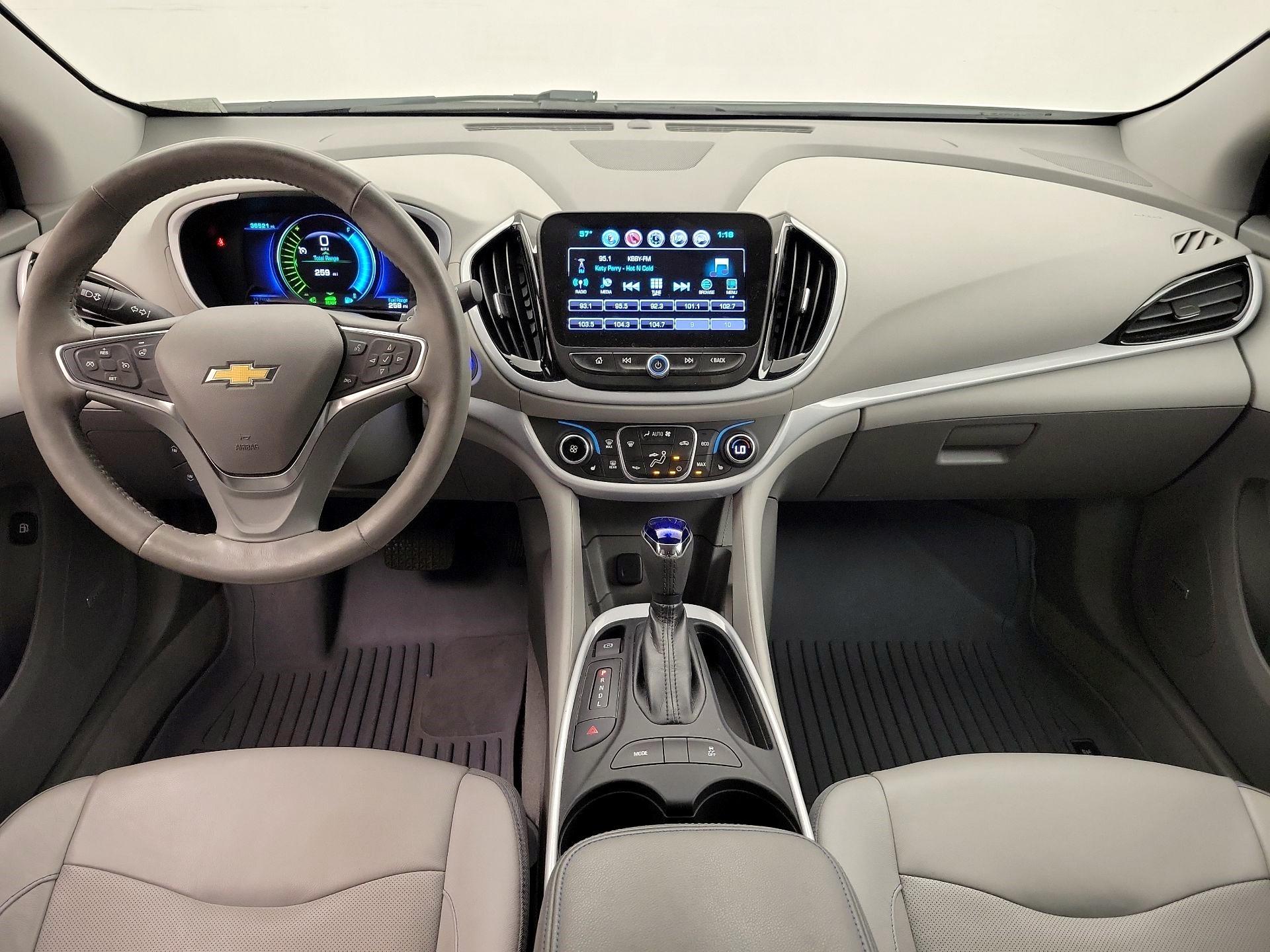 Thumbnail: 2017 Chevrolet Volt - 9