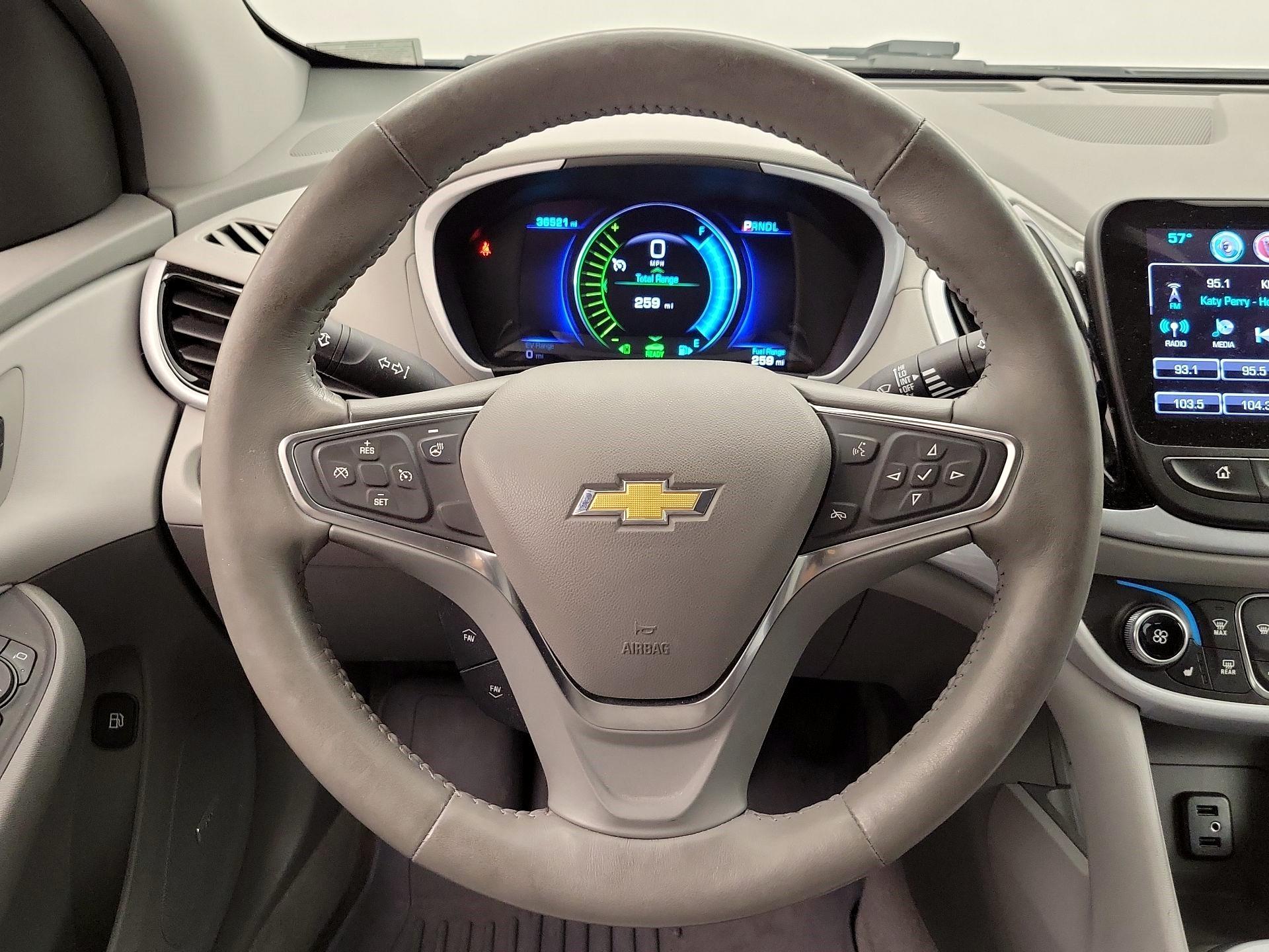 Thumbnail: 2017 Chevrolet Volt - 10