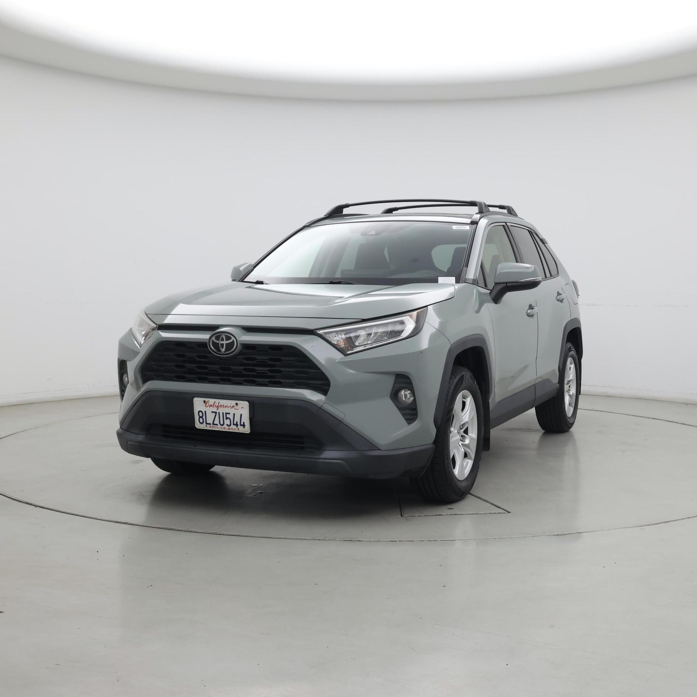 Thumbnail: 2019 Toyota RAV4 - 4