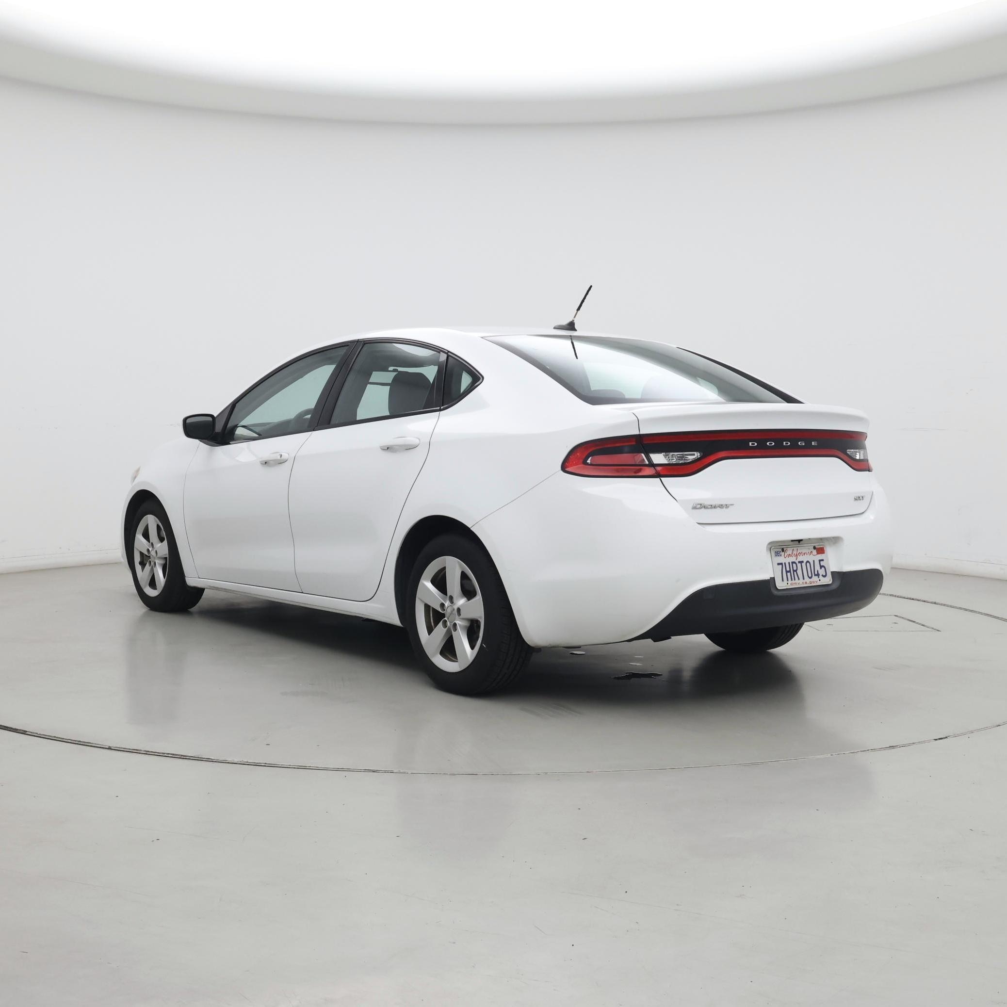 Thumbnail: 2015 Dodge Dart - 2