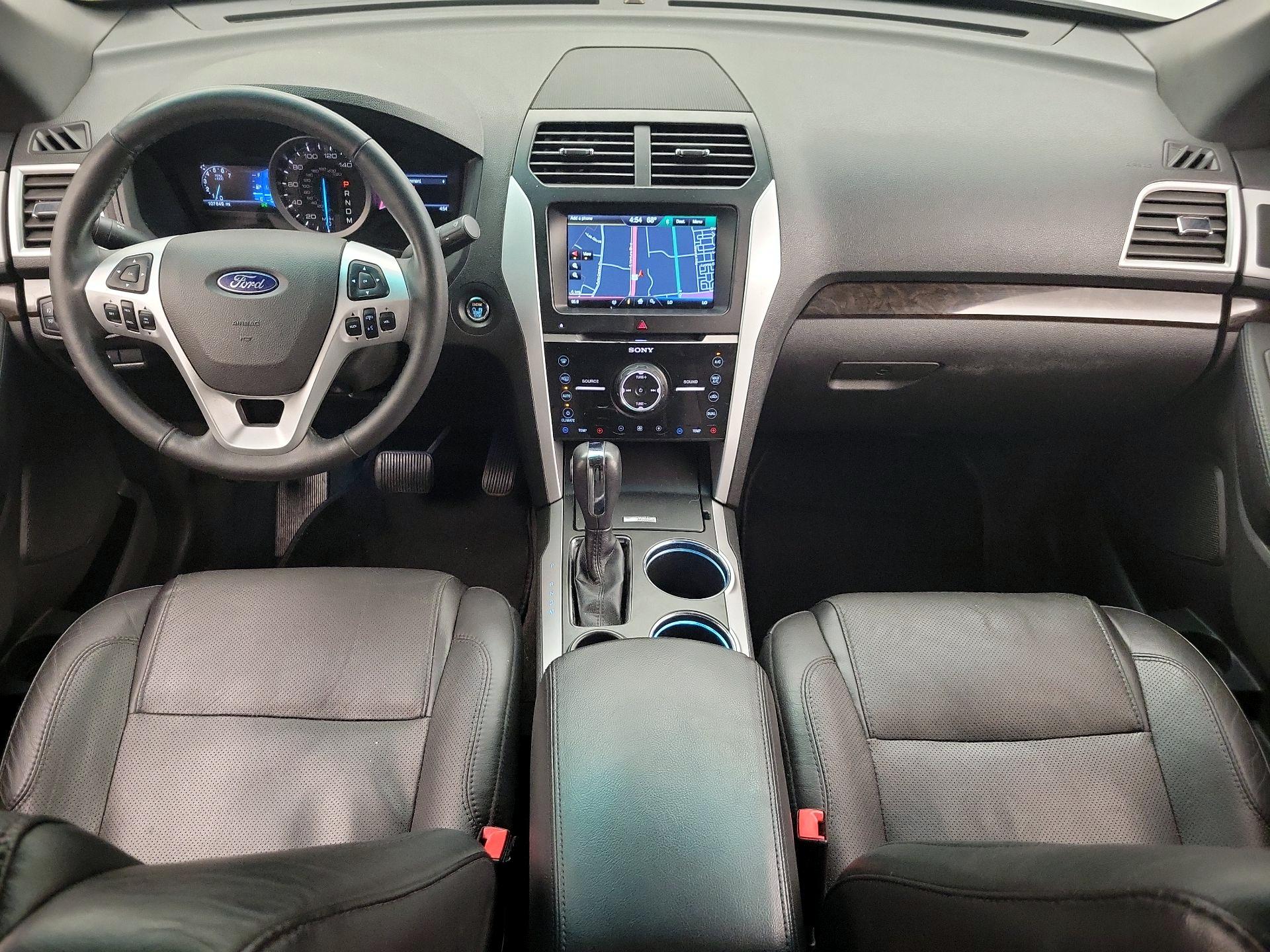 Thumbnail: 2014 Ford Explorer - 9