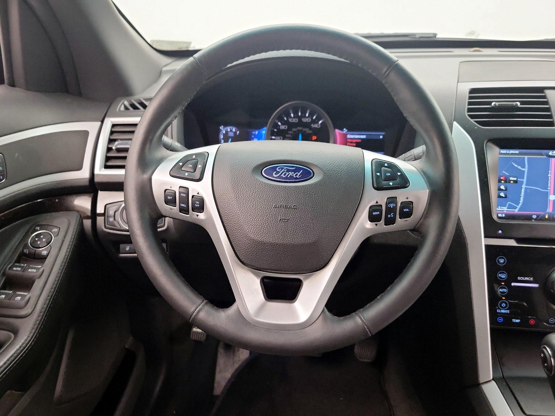 Thumbnail: 2014 Ford Explorer - 10