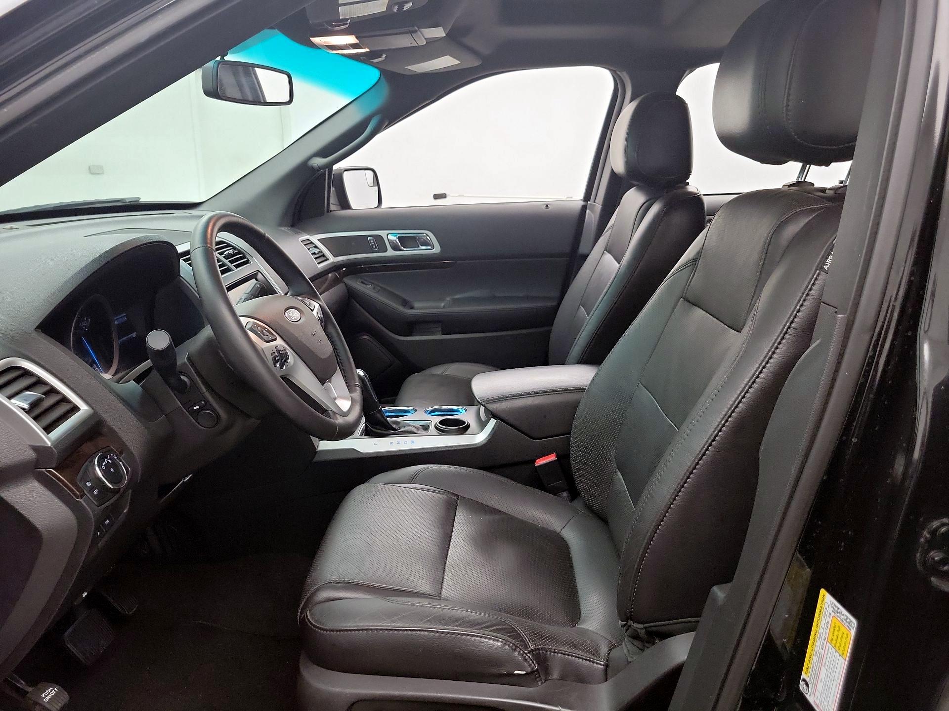 Thumbnail: 2014 Ford Explorer - 11