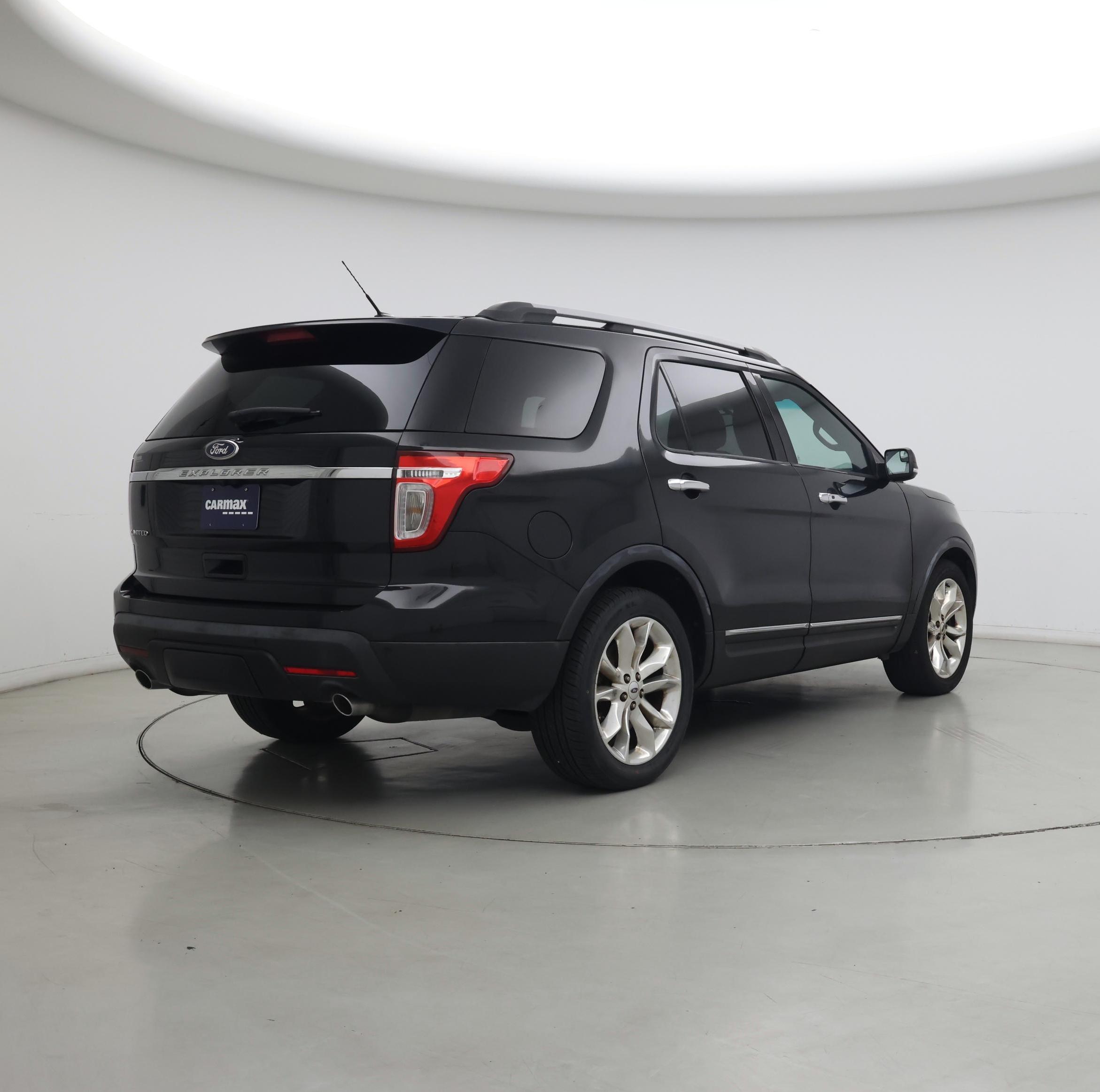 Thumbnail: 2014 Ford Explorer - 8