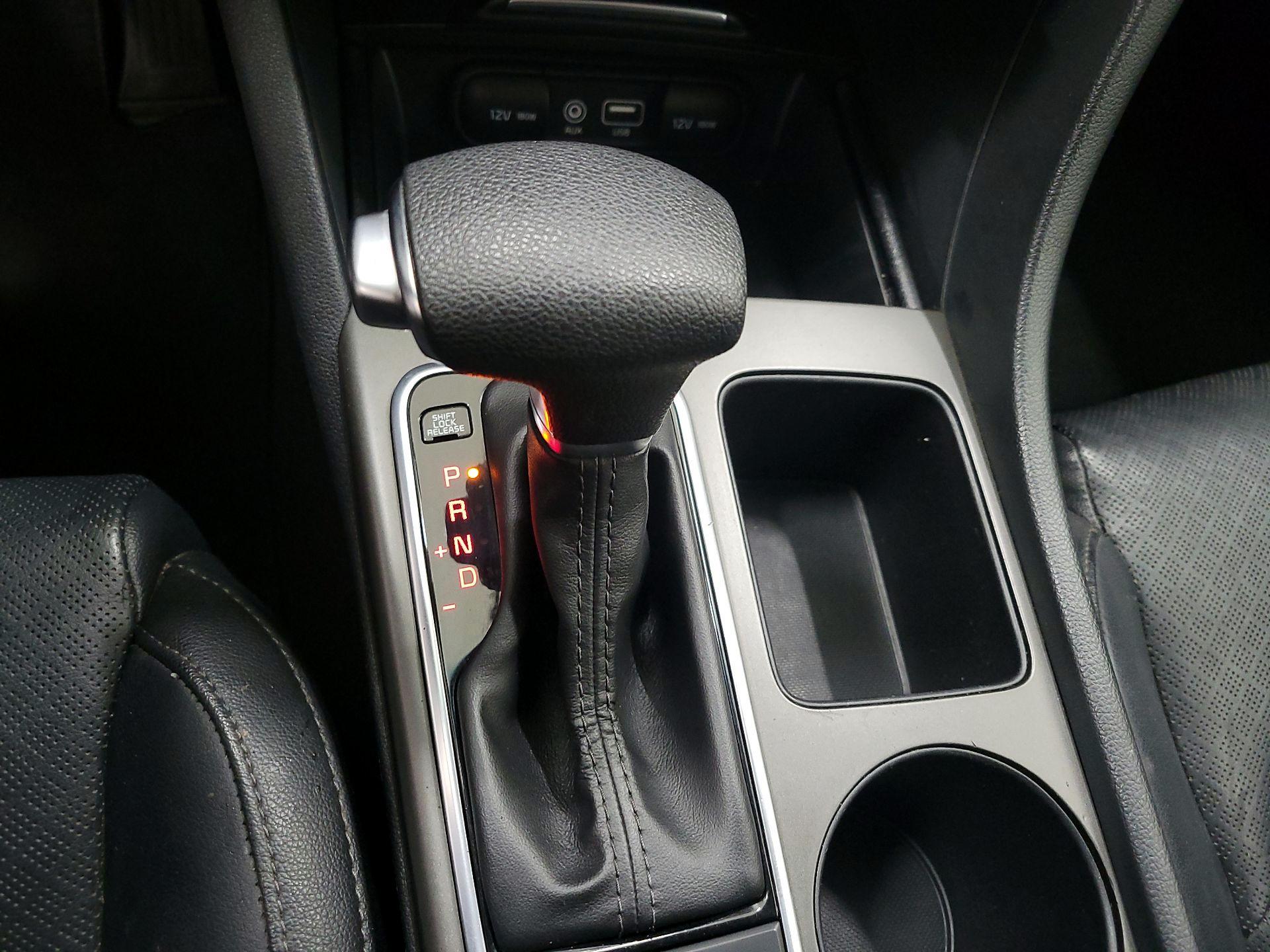 Thumbnail: 2020 Kia Optima - 17