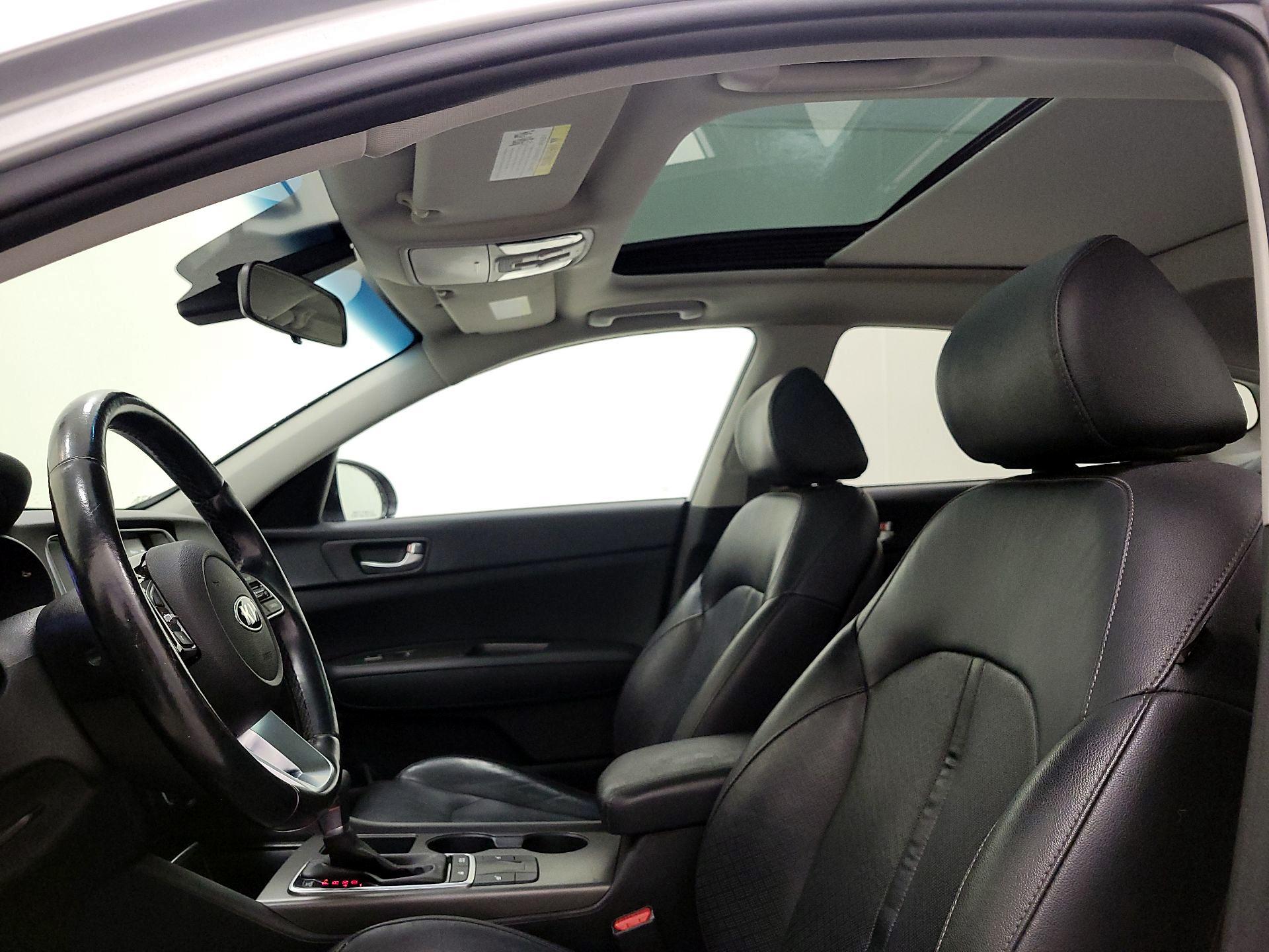 Thumbnail: 2020 Kia Optima - 19