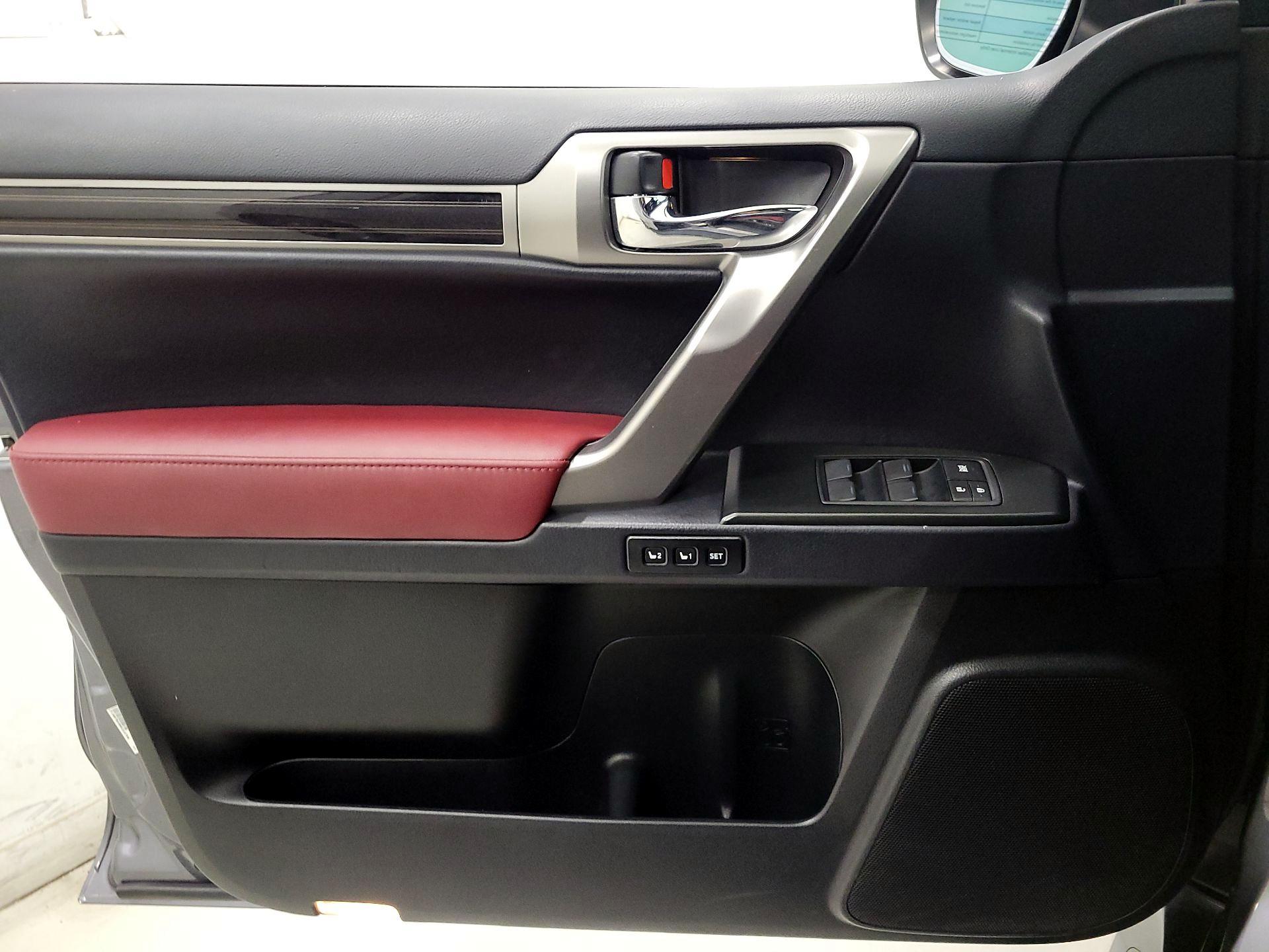 Thumbnail: 2022 Lexus GX - 12