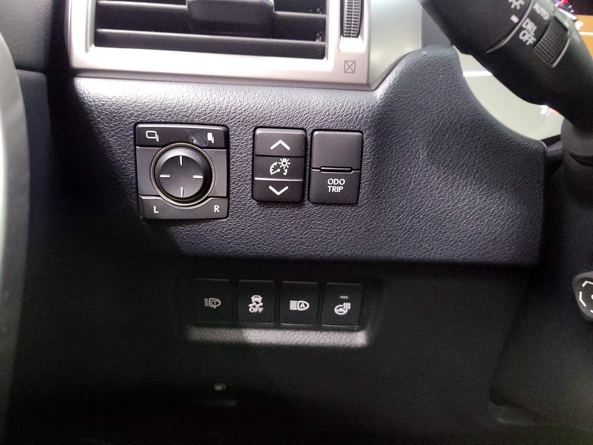 Thumbnail: 2022 Lexus GX - 13