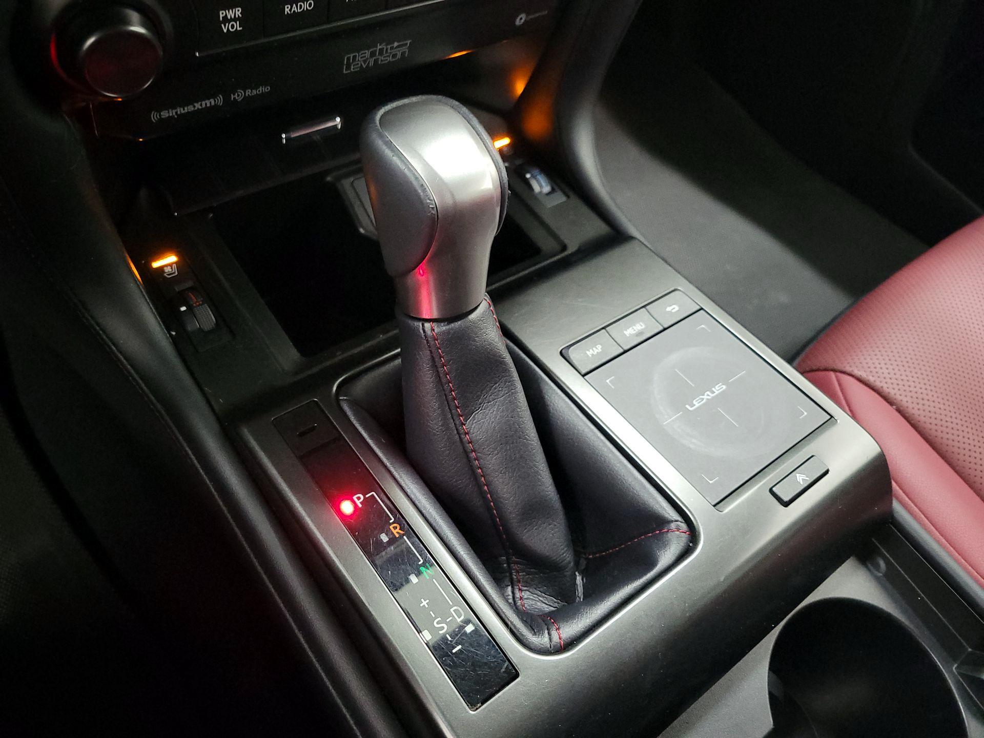 Thumbnail: 2022 Lexus GX - 18