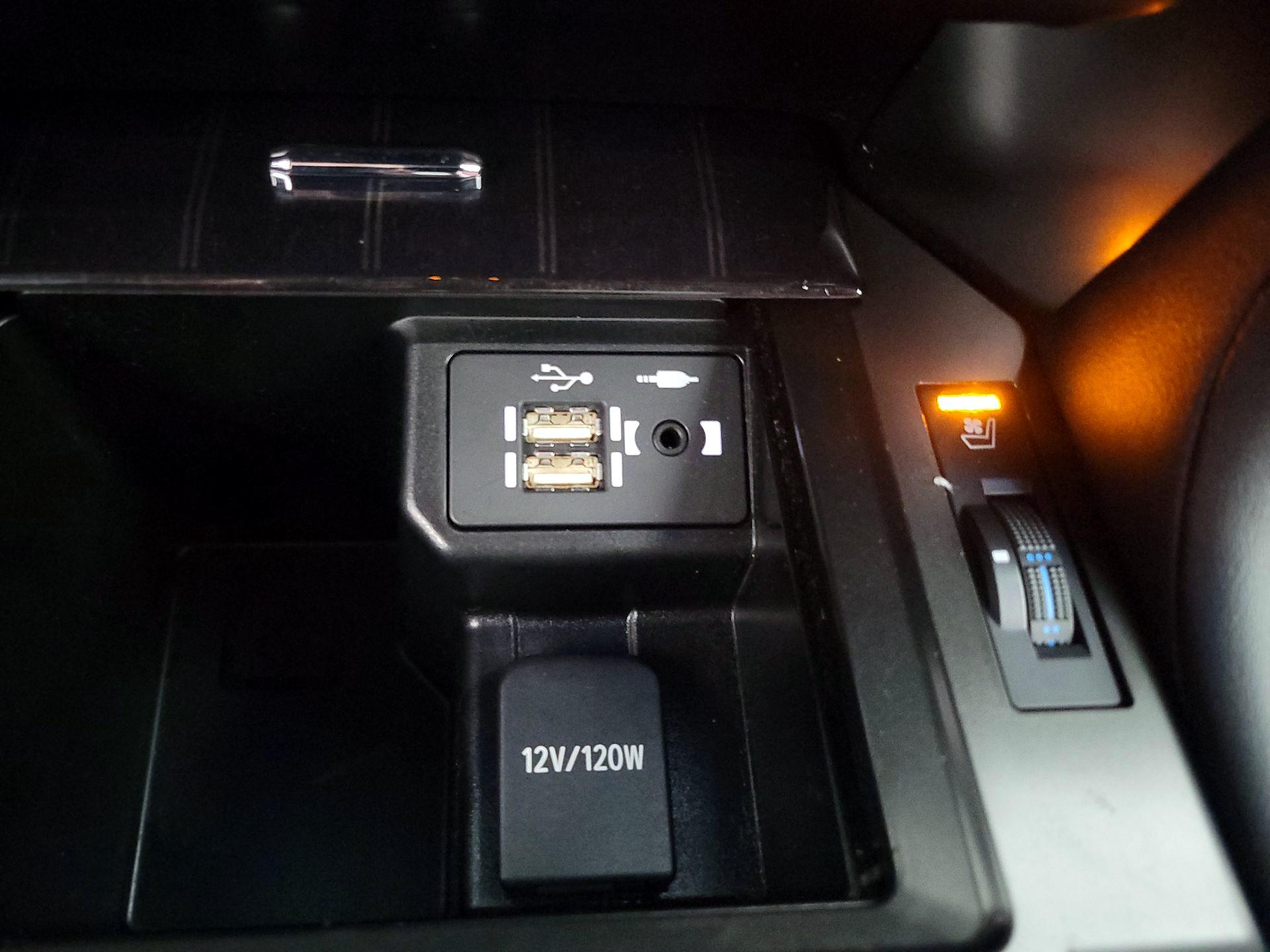 Thumbnail: 2022 Lexus GX - 19