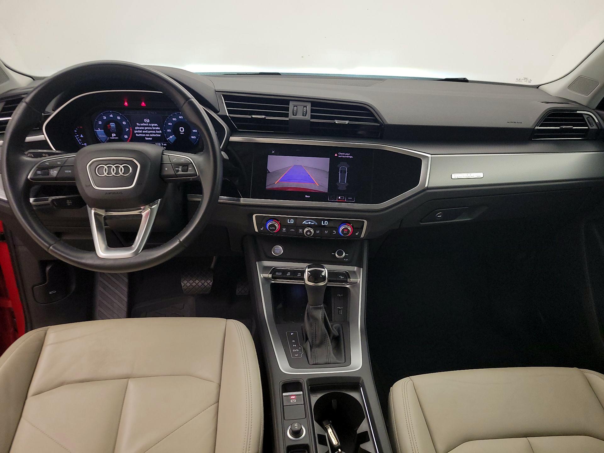 Thumbnail: 2020 Audi Q3 - 9