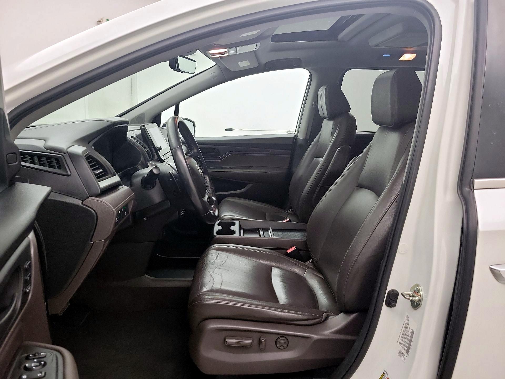 Thumbnail: 2020 Honda Odyssey - 11