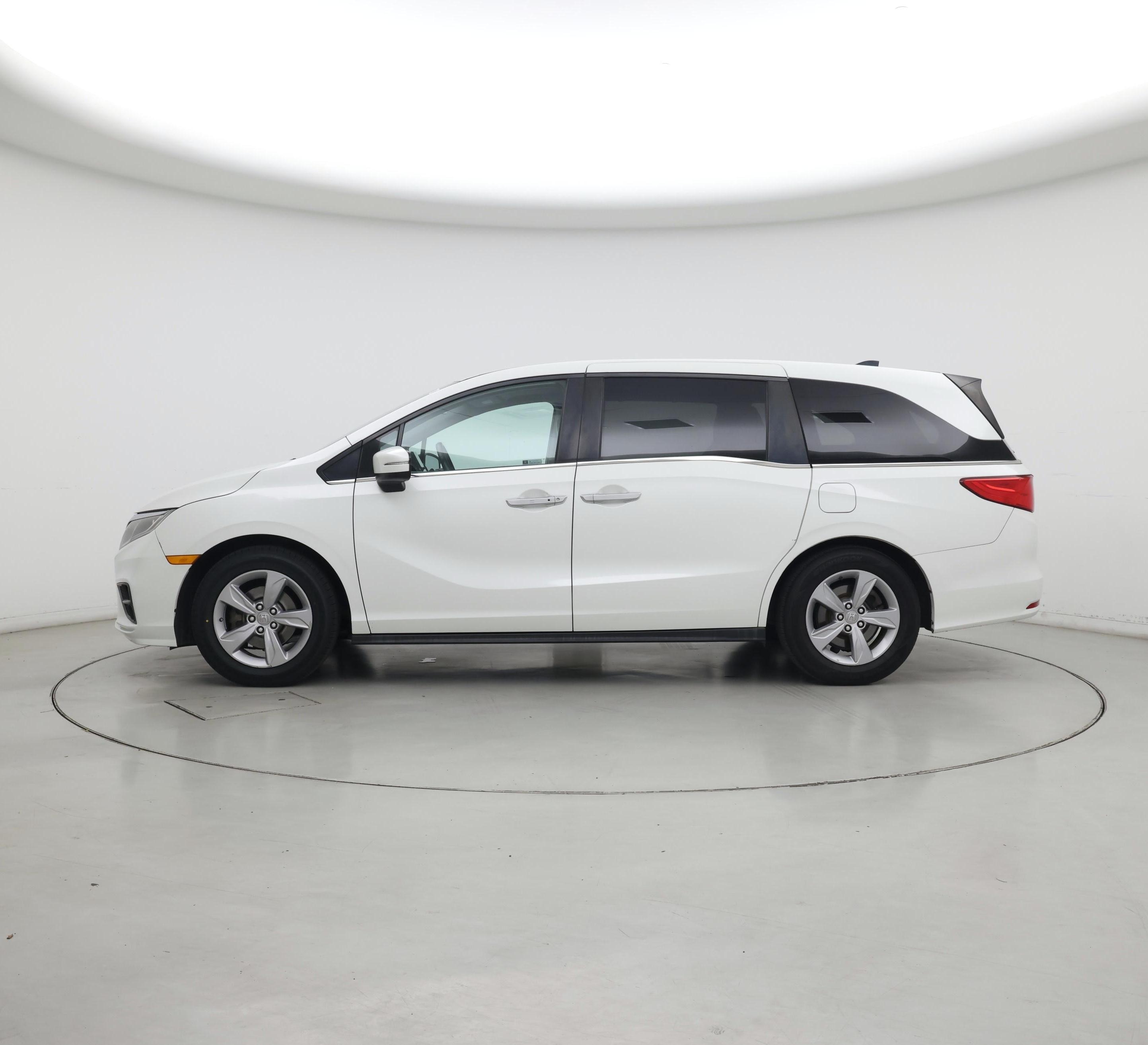 Thumbnail: 2020 Honda Odyssey - 3