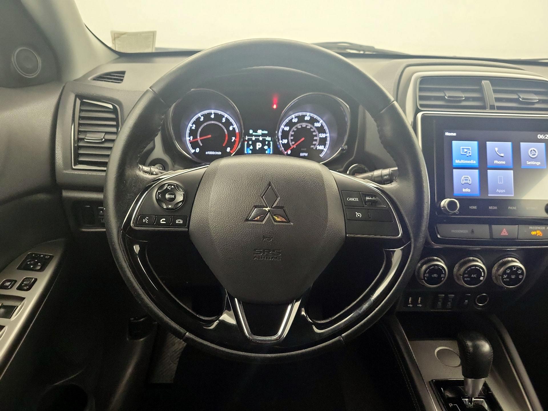 Thumbnail: 2021 Mitsubishi Outlander Sport - 10