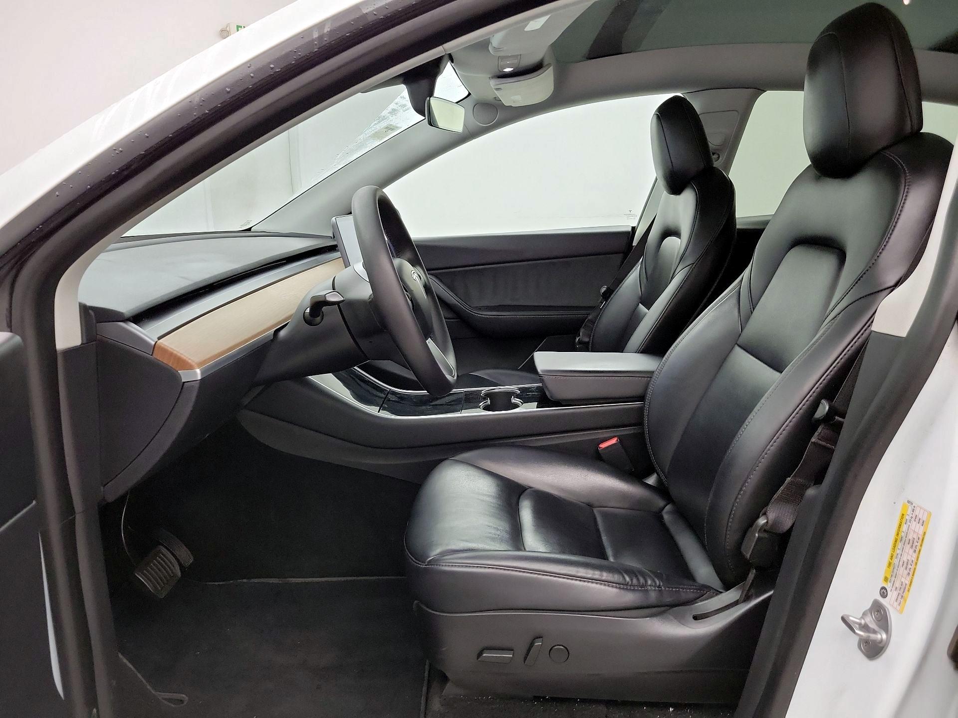 Thumbnail: 2020 Tesla Model Y - 11