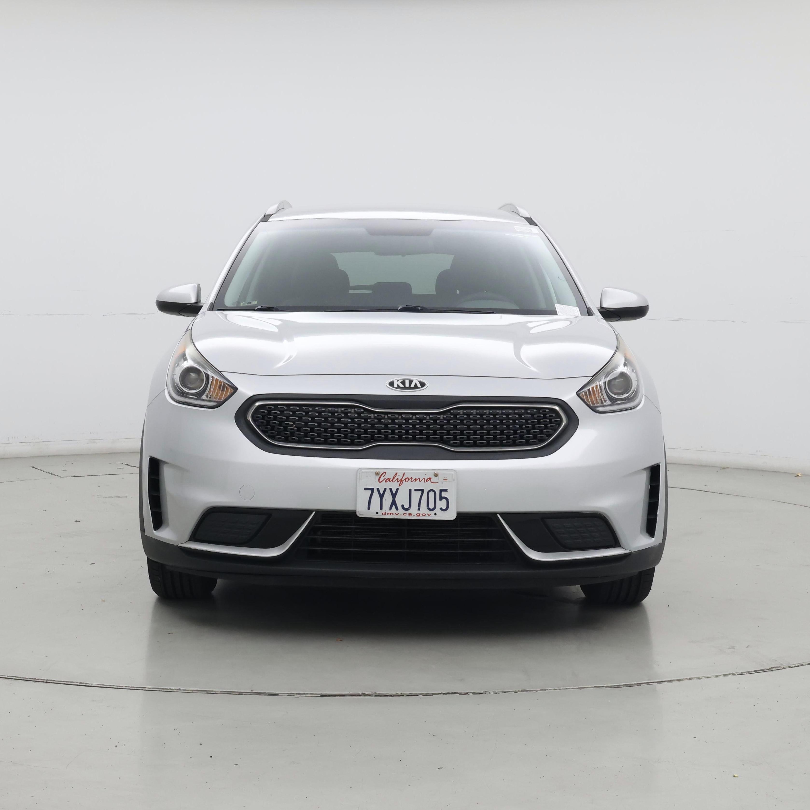 Thumbnail: 2017 Kia Niro - 5