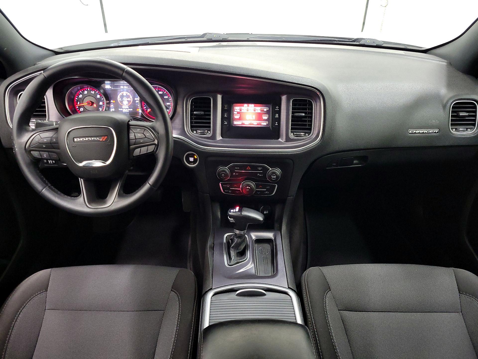 Thumbnail: 2017 Dodge Charger - 9