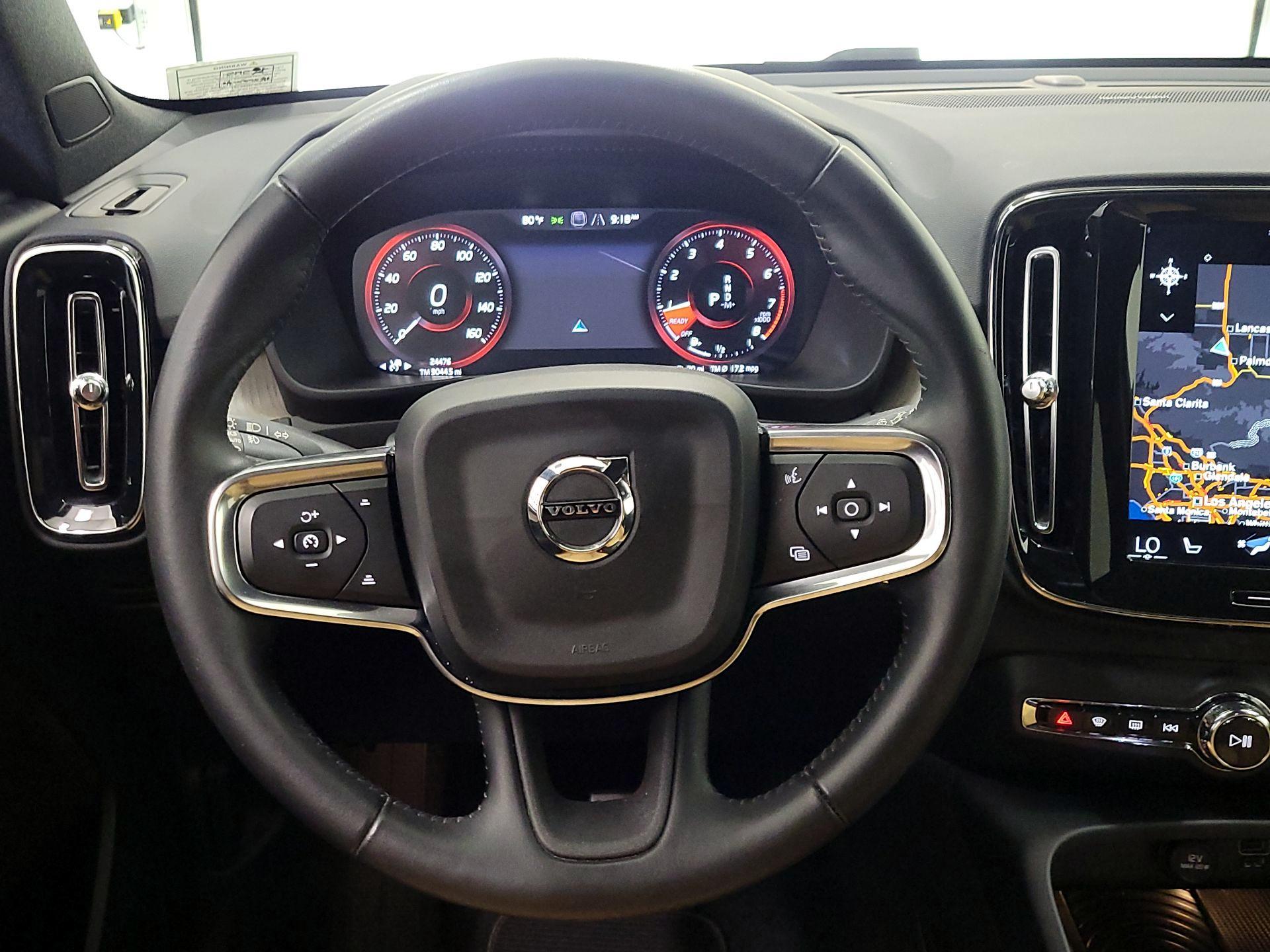 Thumbnail: 2019 Volvo XC40 - 10