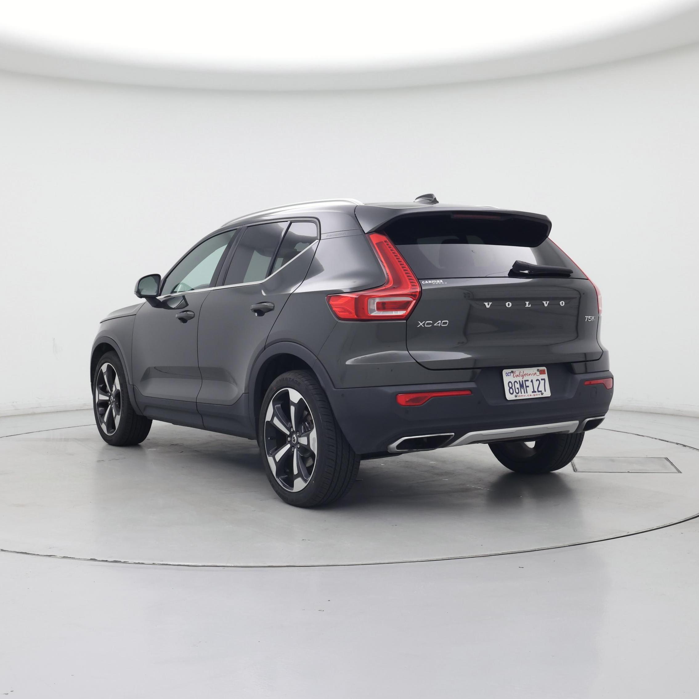 Thumbnail: 2019 Volvo XC40 - 2