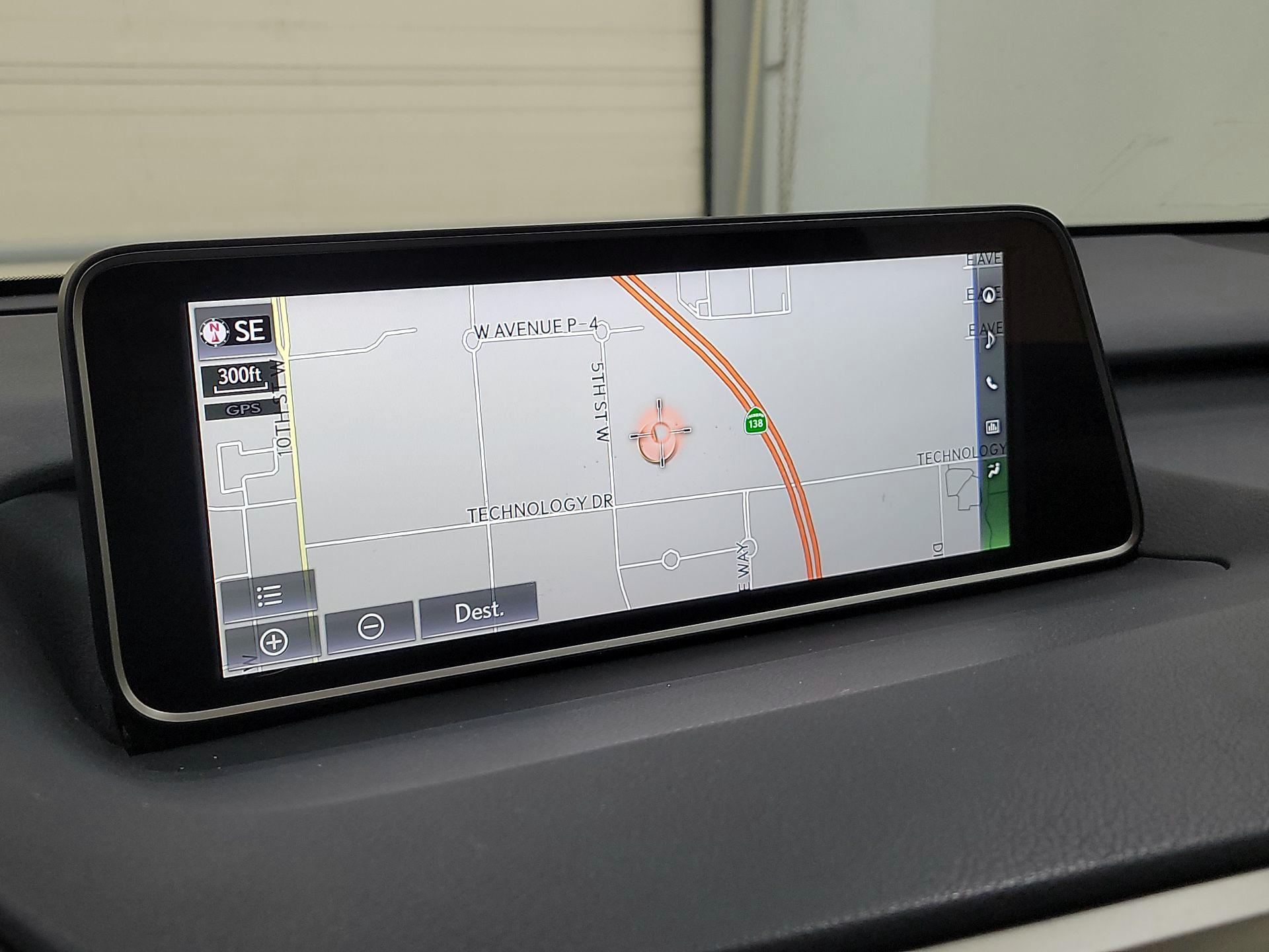 Thumbnail: 2017 Lexus RX - 14