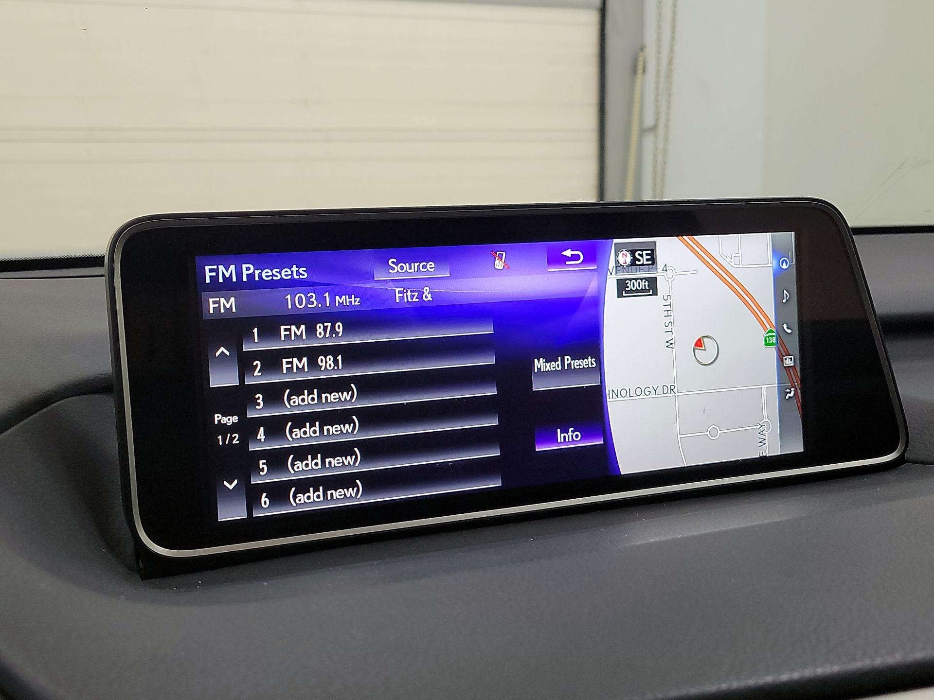 Thumbnail: 2017 Lexus RX - 16