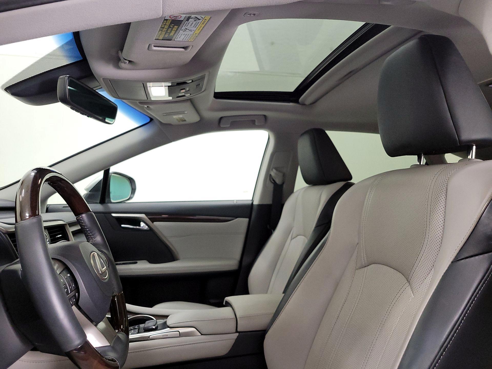 Thumbnail: 2017 Lexus RX - 19