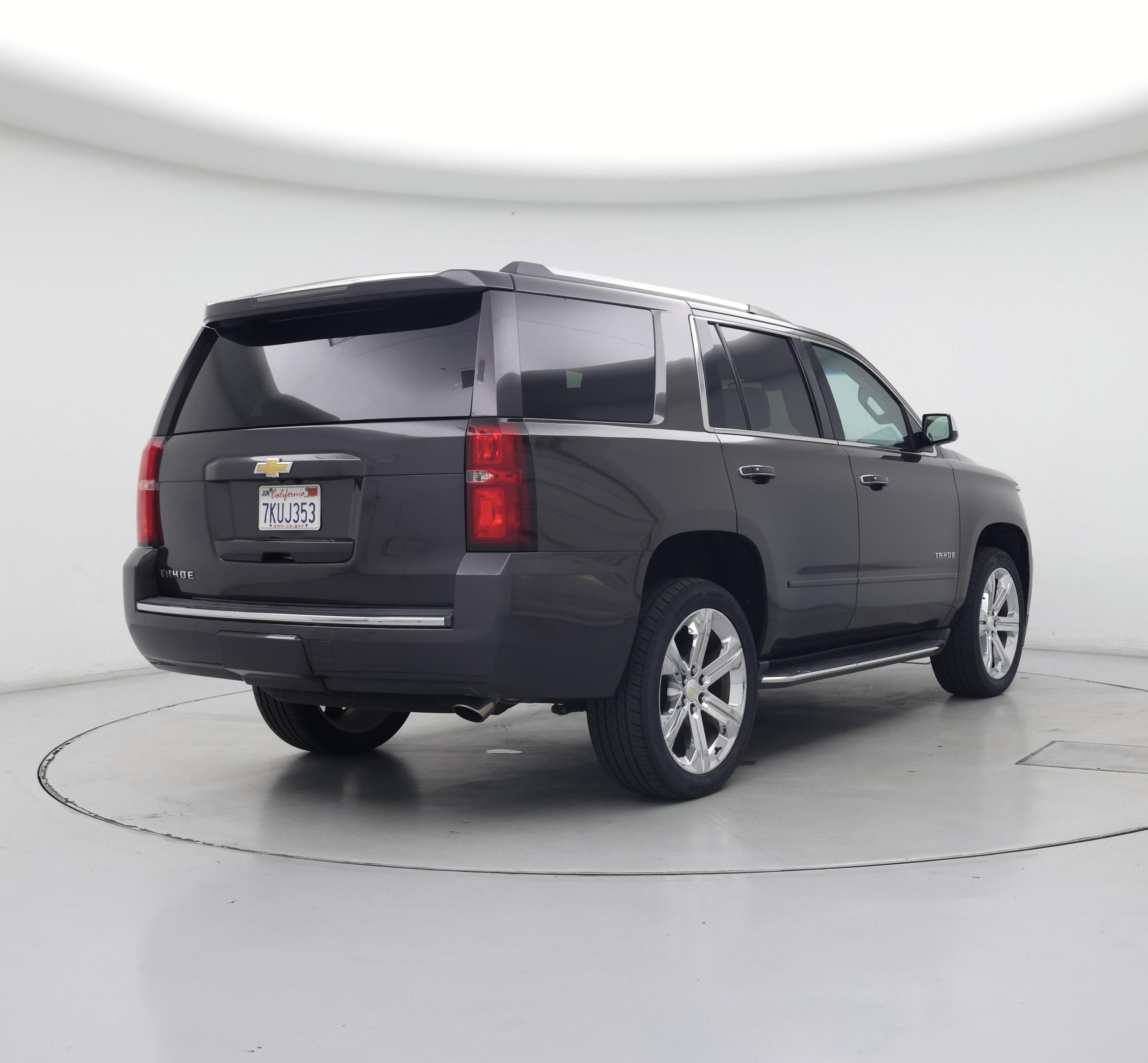 Thumbnail: 2015 Chevrolet Tahoe - 8