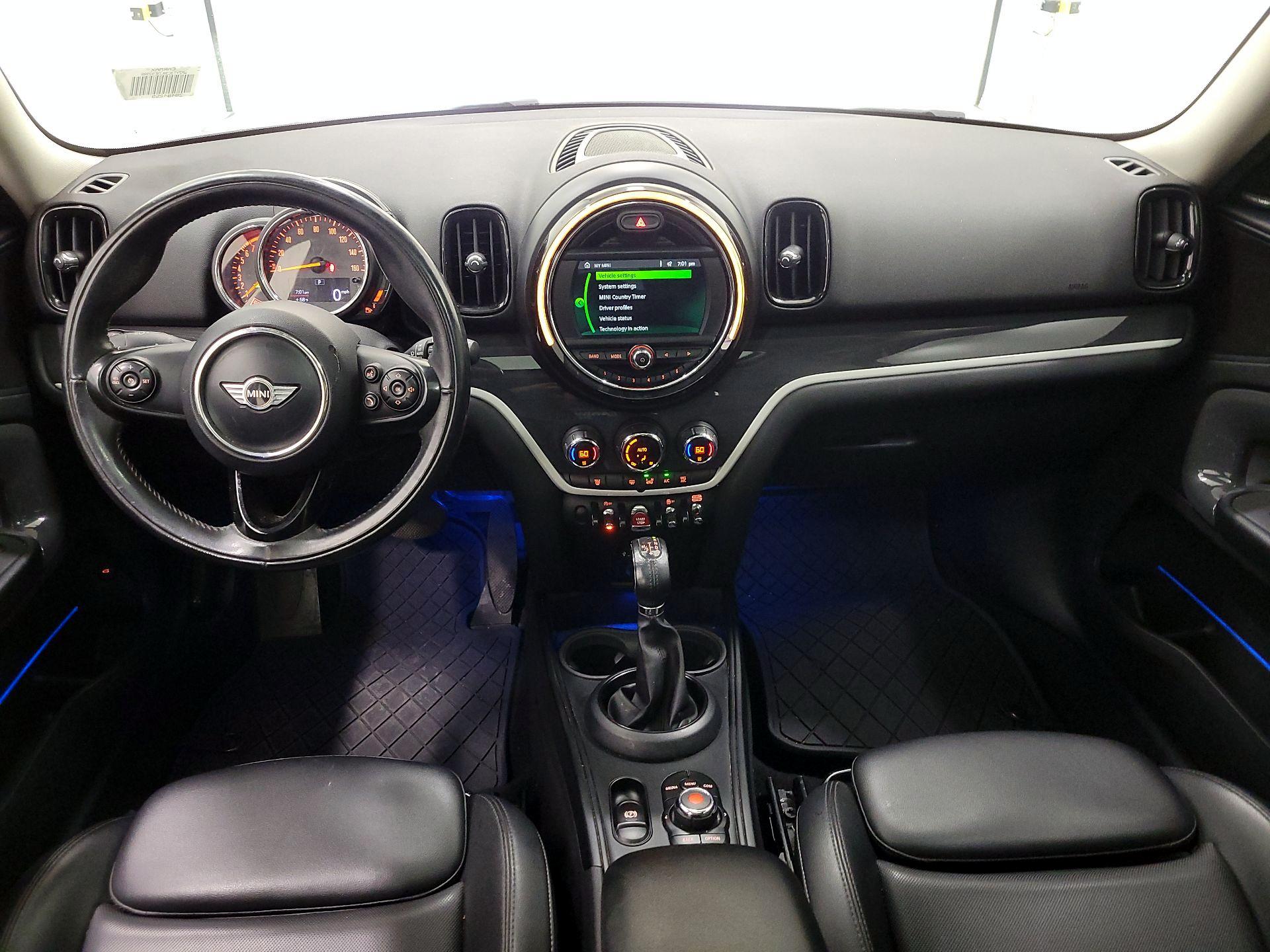 Thumbnail: 2018 MINI Cooper Countryman - 9