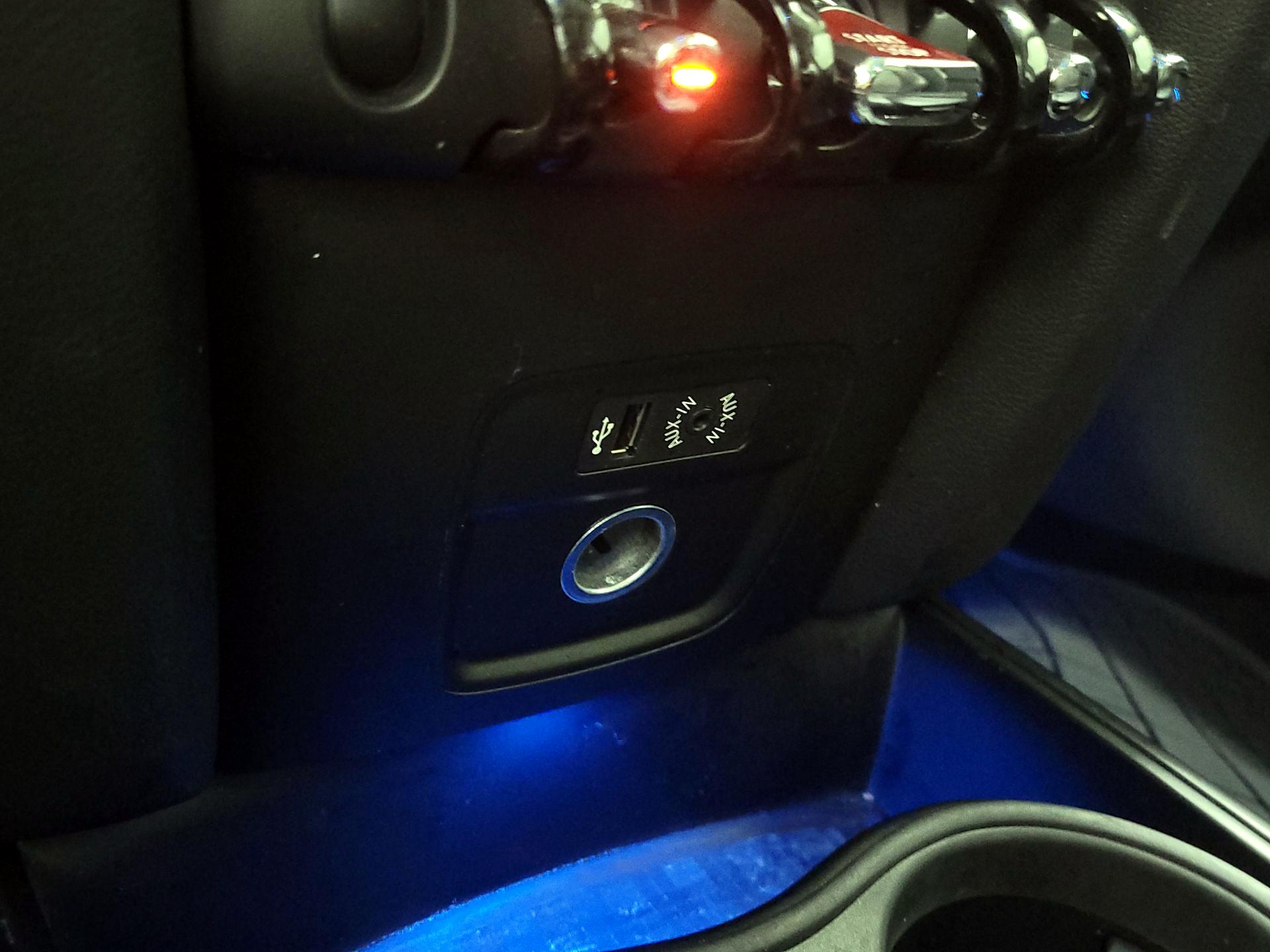 Thumbnail: 2018 MINI Cooper Countryman - 18