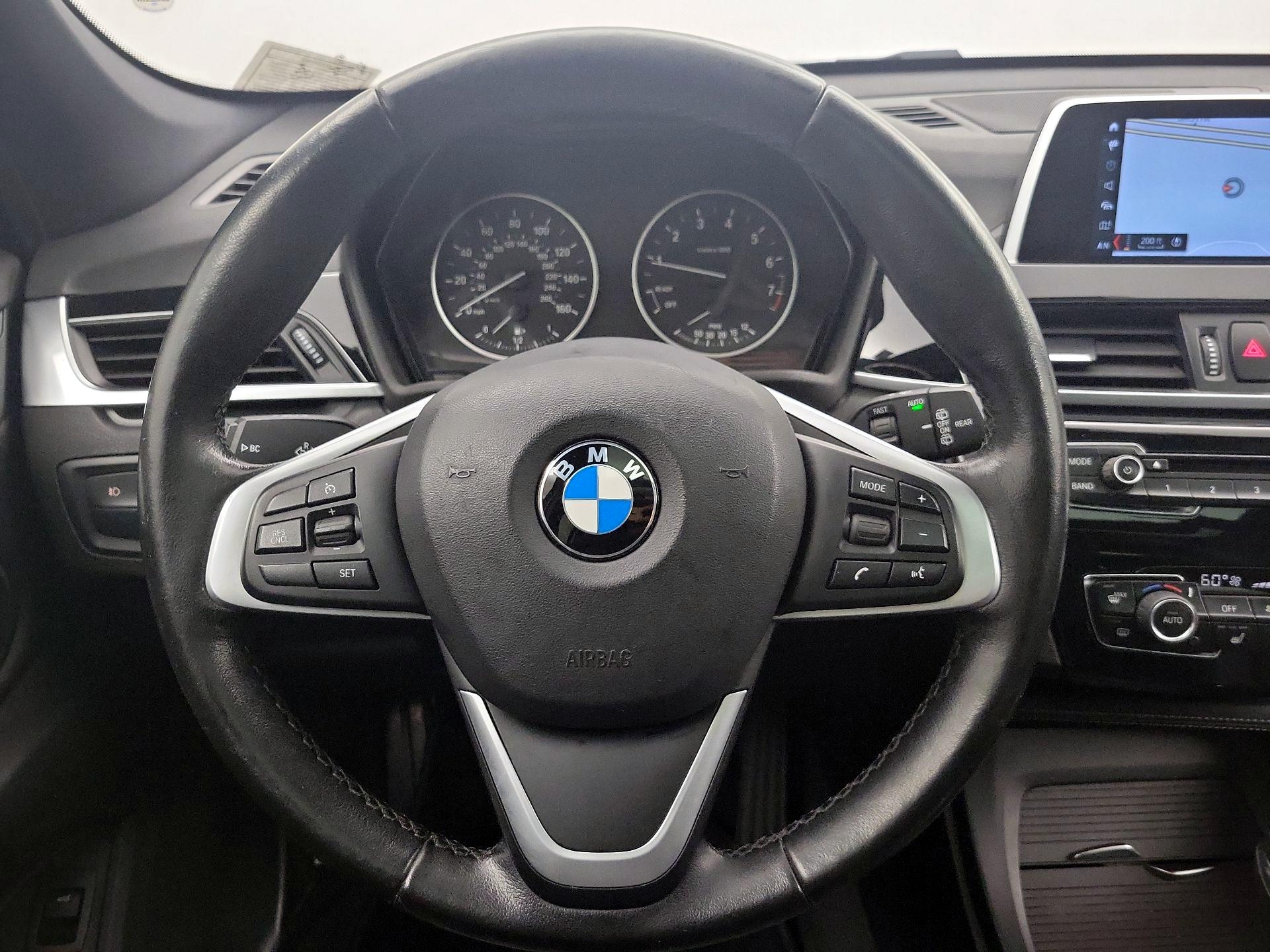 Thumbnail: 2018 BMW X1 - 10