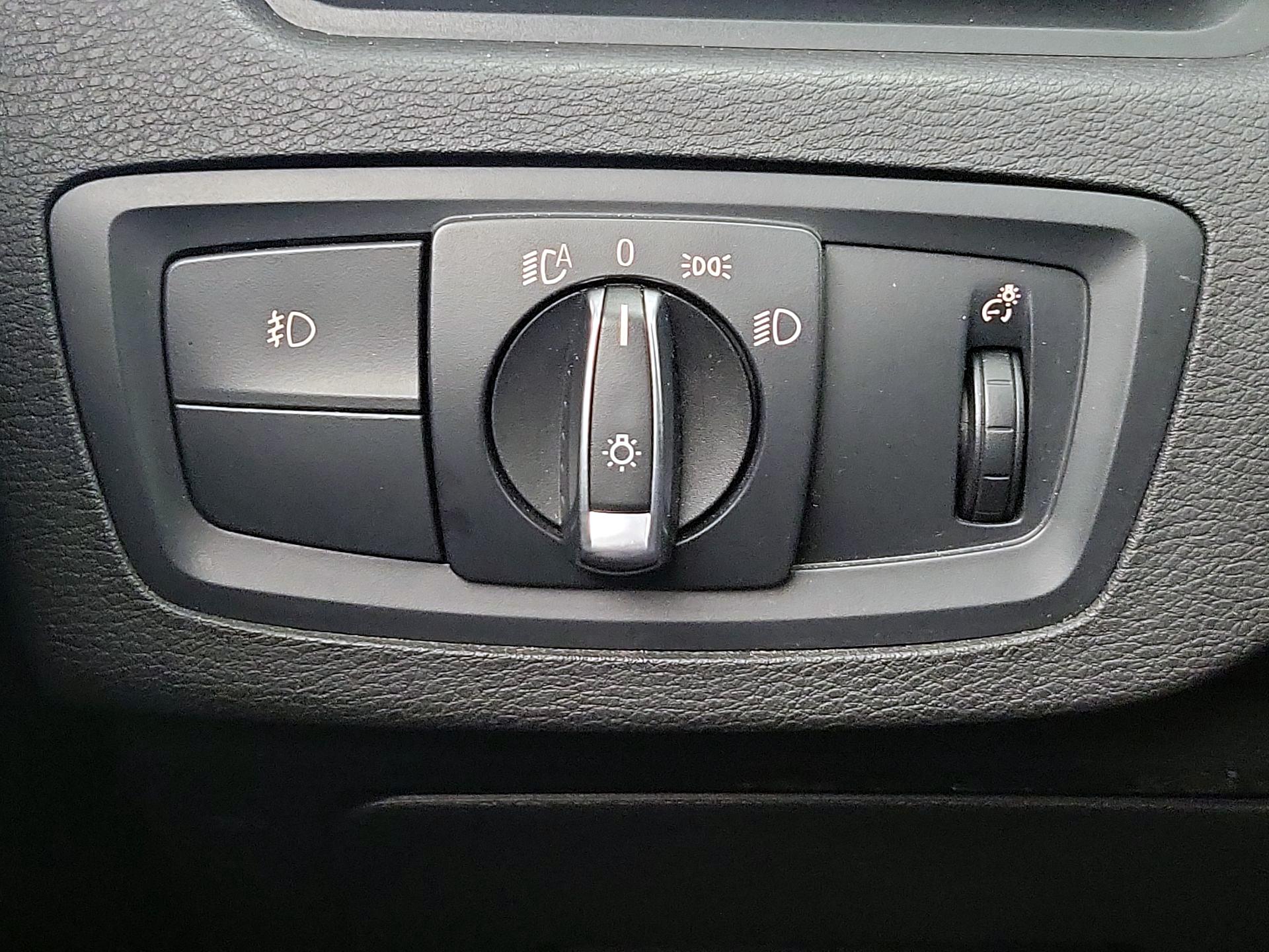 Thumbnail: 2018 BMW X1 - 13