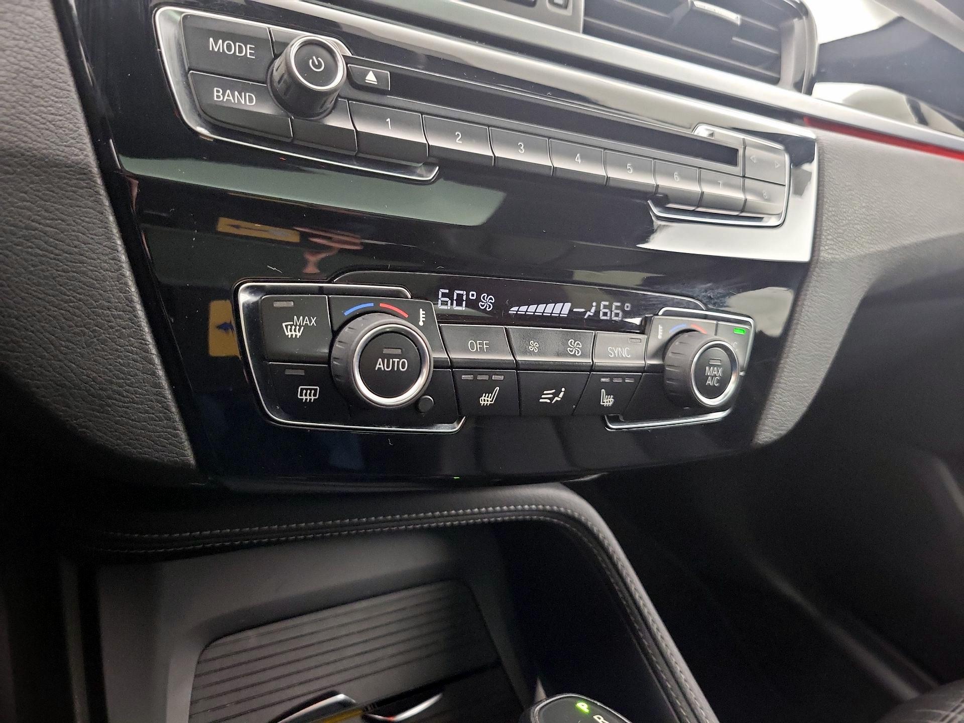 Thumbnail: 2018 BMW X1 - 17