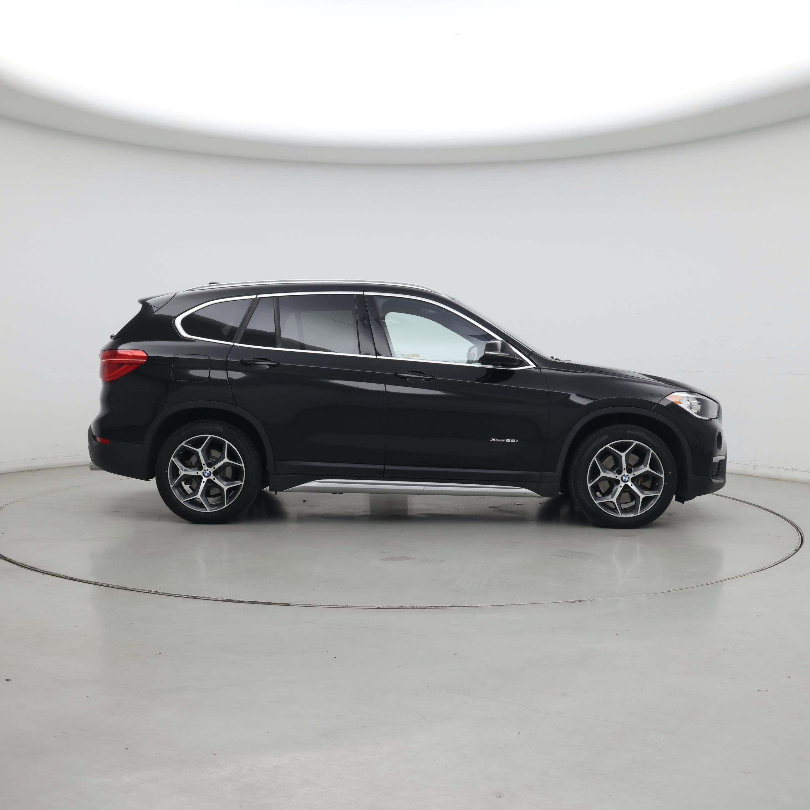 Thumbnail: 2018 BMW X1 - 7