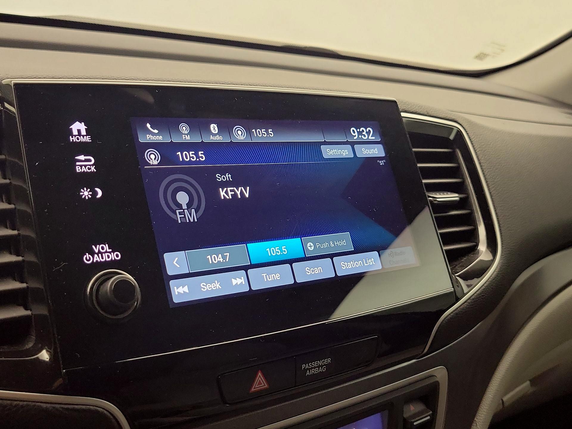 Thumbnail: 2020 Honda Pilot - 15