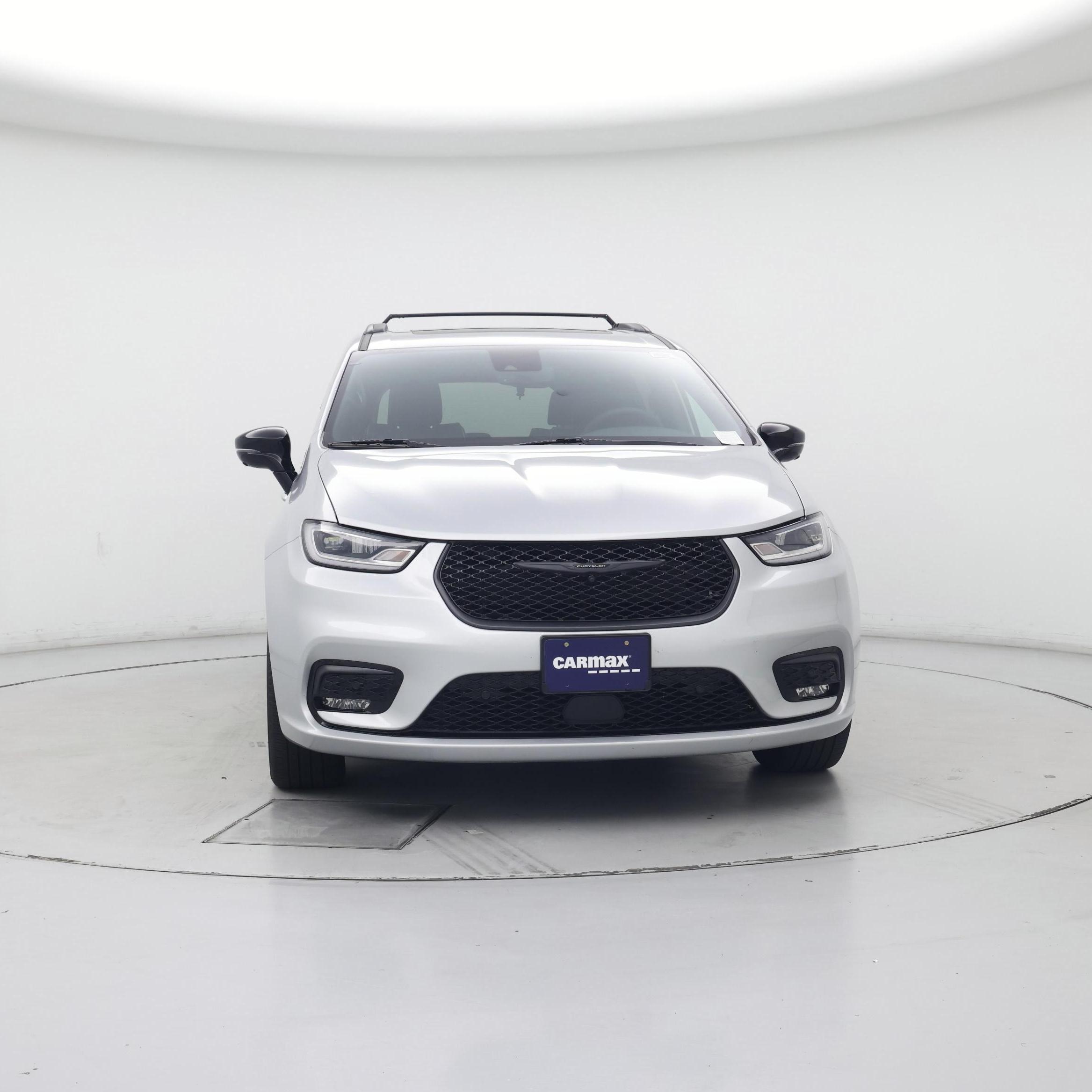 Thumbnail: 2023 Chrysler Pacifica - 5
