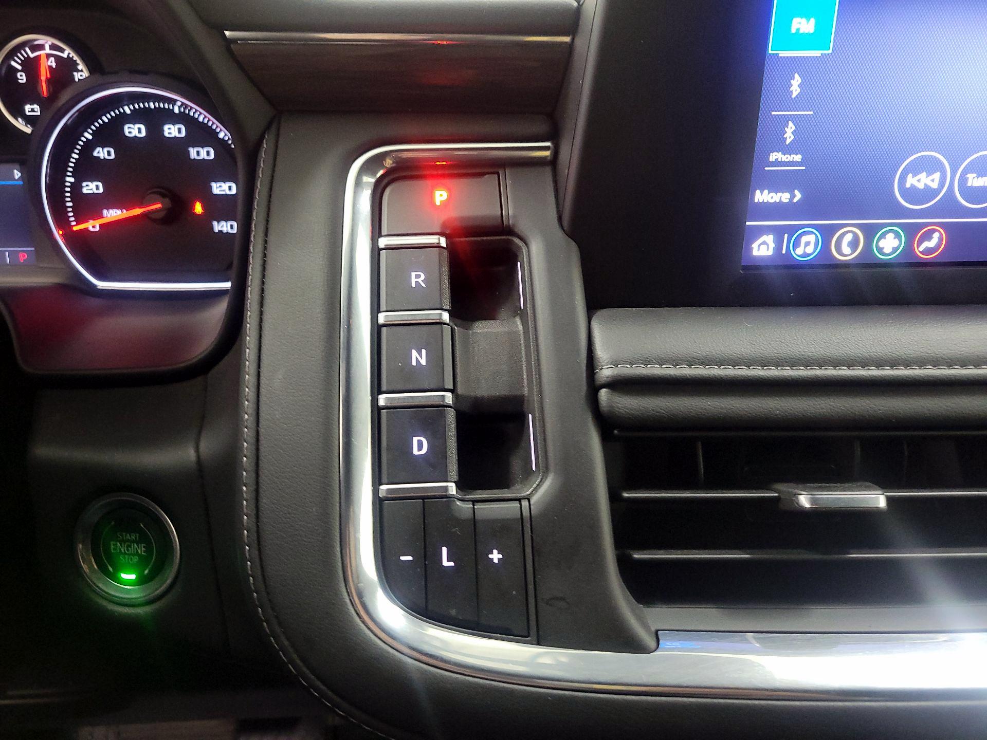 Thumbnail: 2023 Chevrolet Tahoe - 17