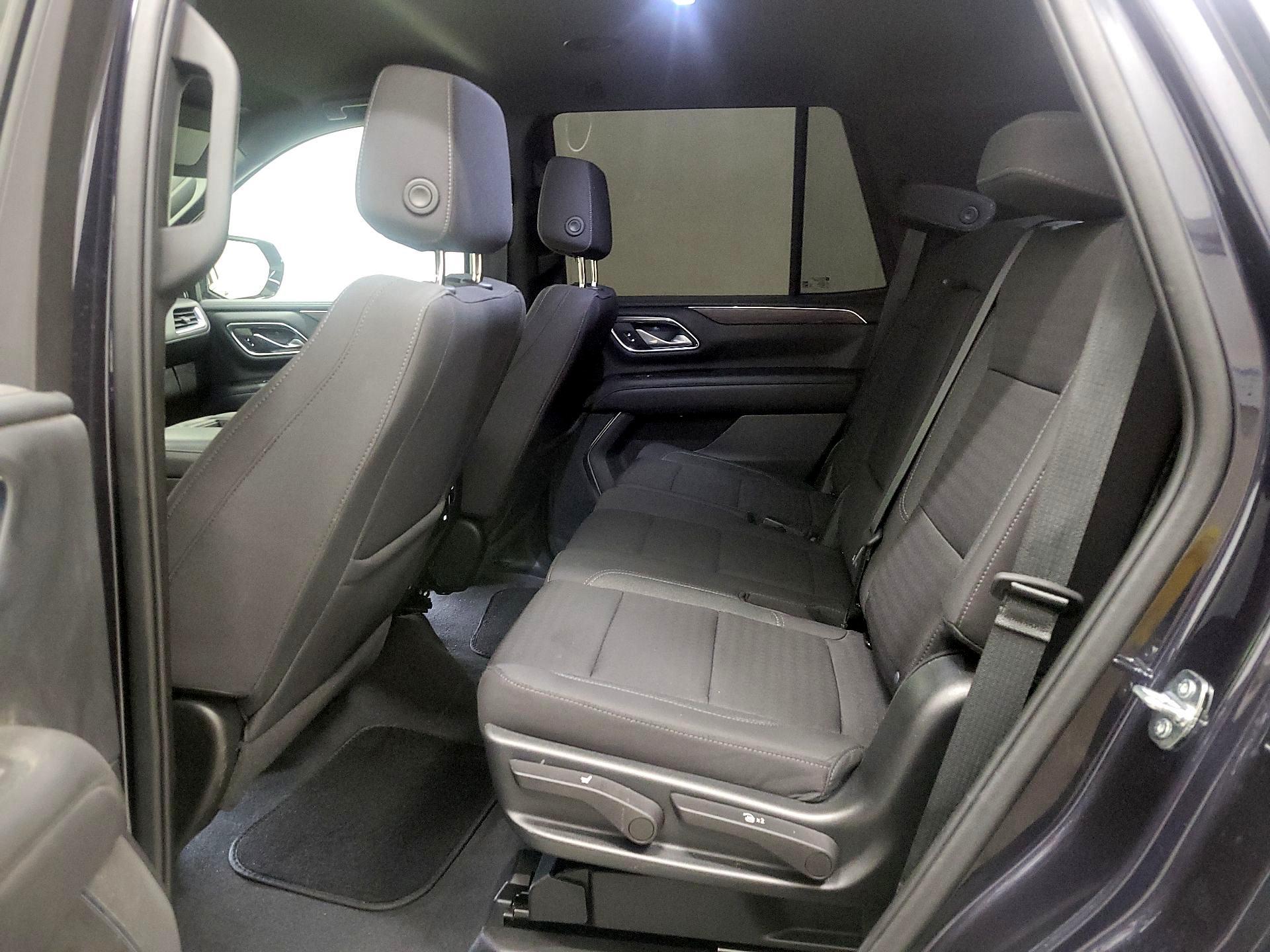 Thumbnail: 2023 Chevrolet Tahoe - 19