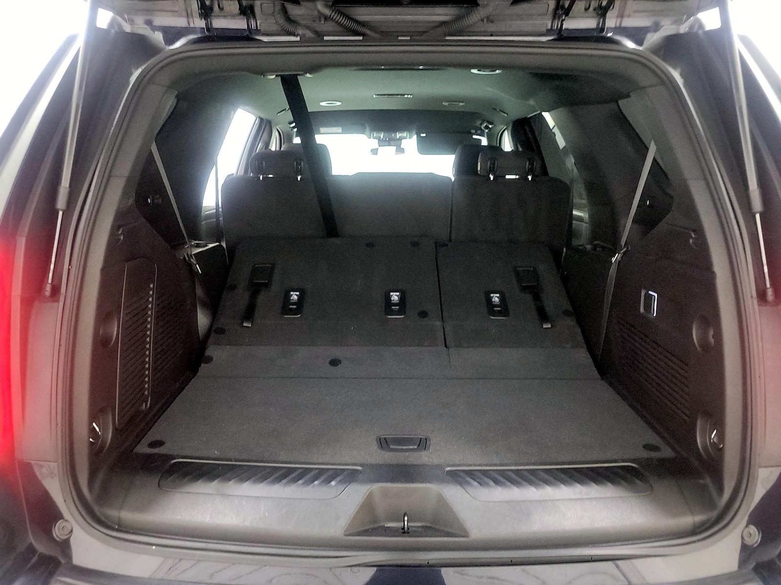 2023 Chevrolet Tahoe LS - Photo 23
