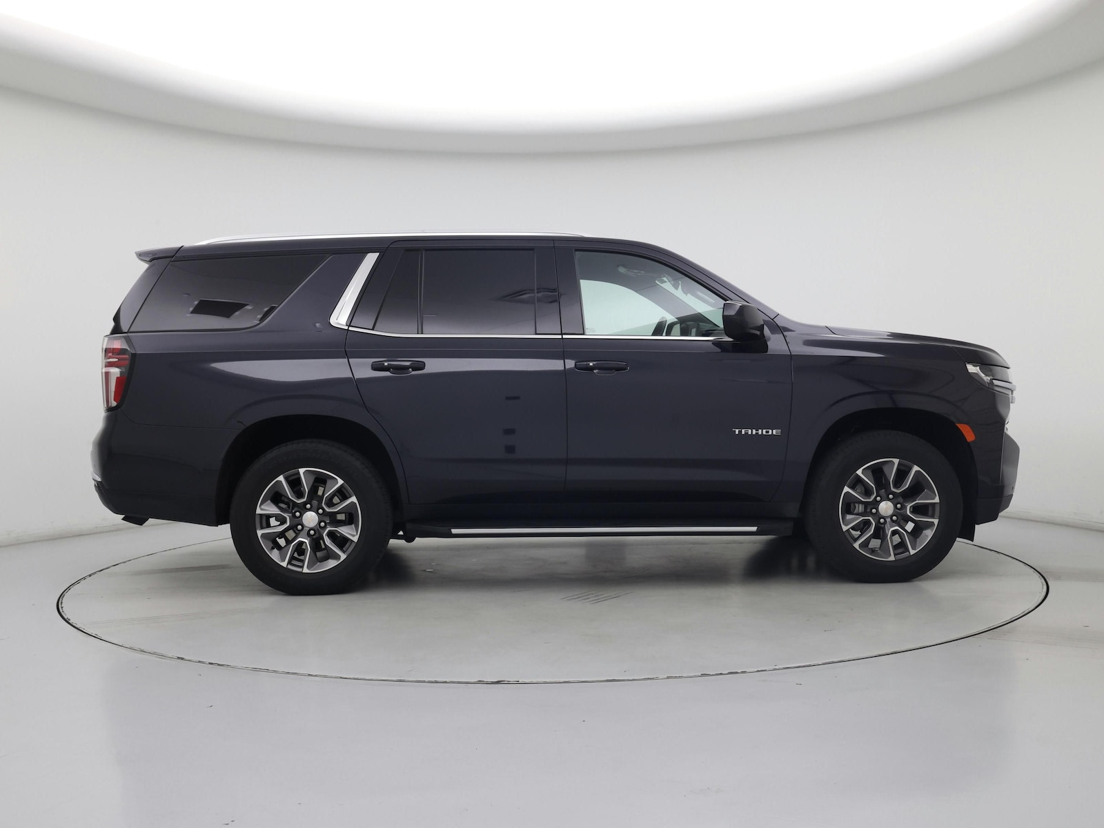 2023 Chevrolet Tahoe LS - Photo 8
