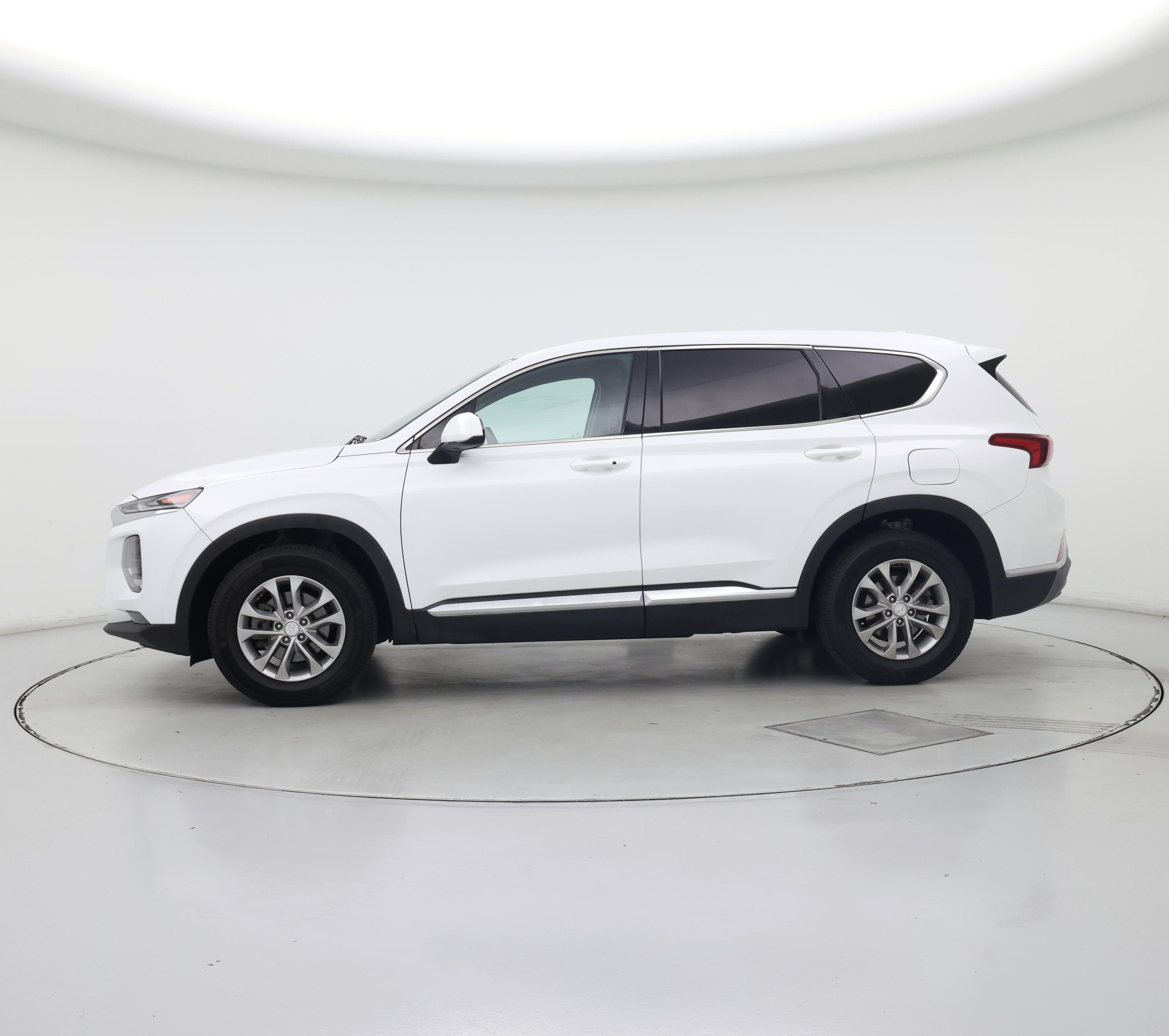 Thumbnail: 2020 Hyundai Santa Fe - 3