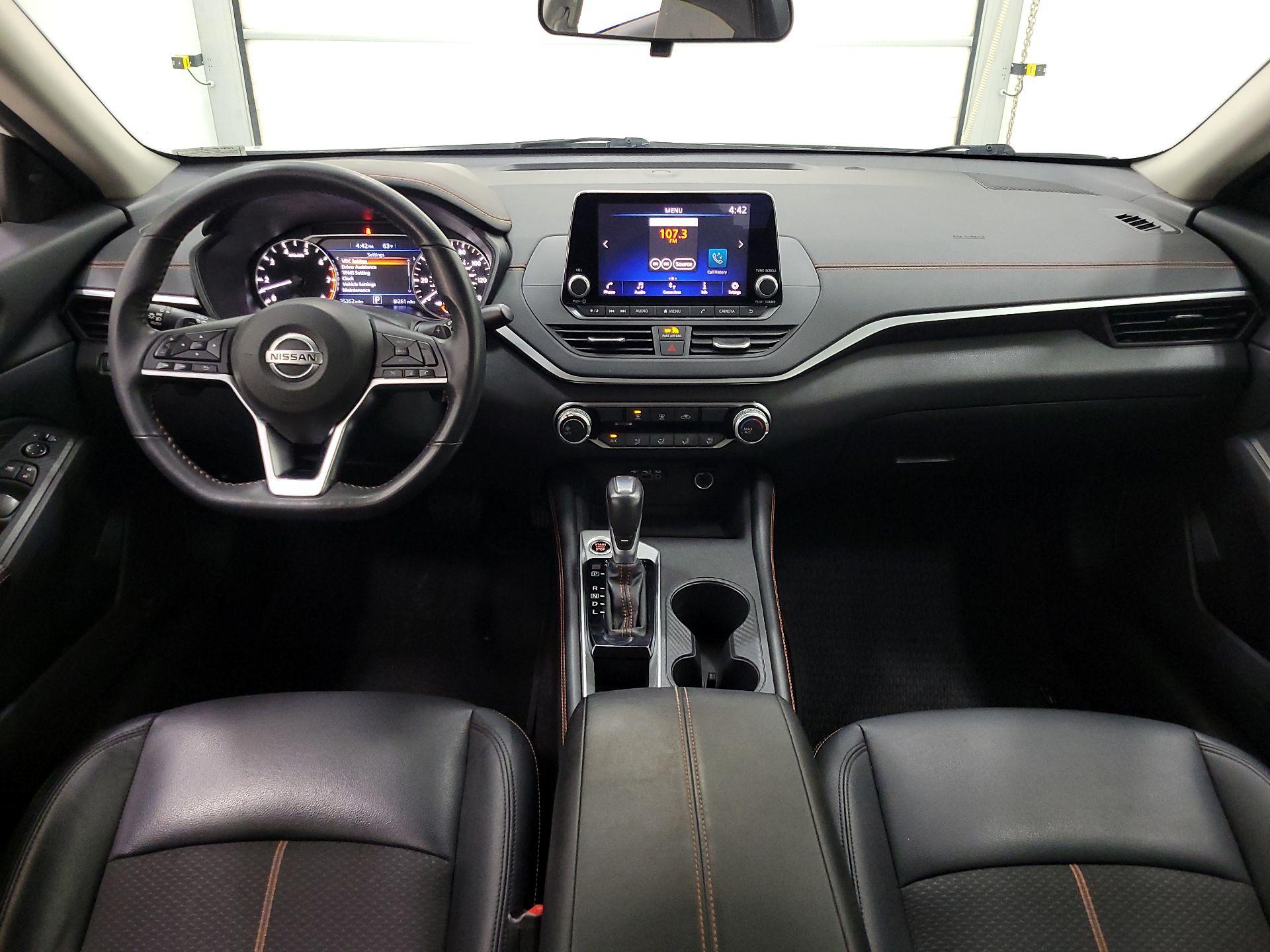 Thumbnail: 2022 Nissan Altima - 9