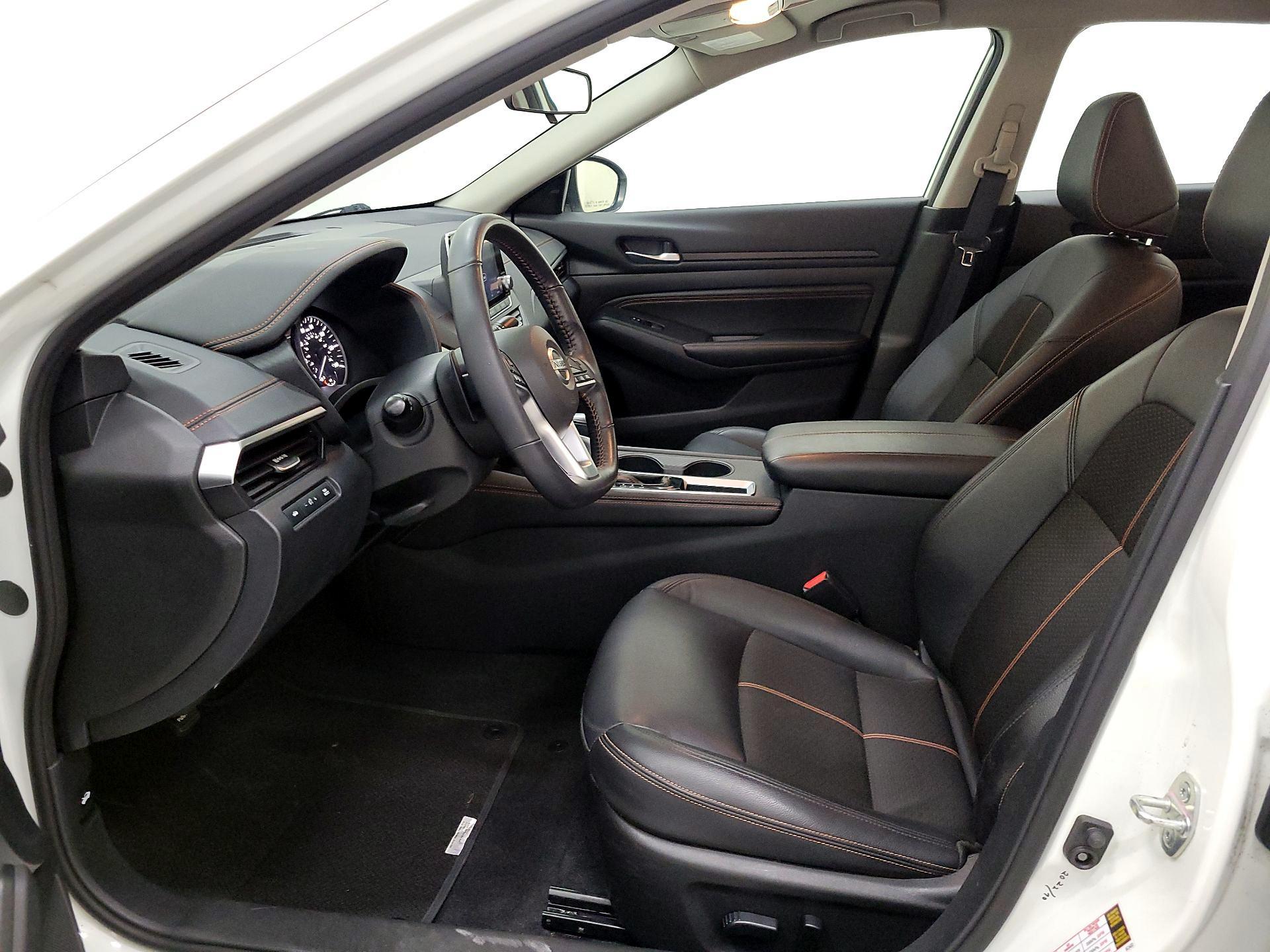 Thumbnail: 2022 Nissan Altima - 11