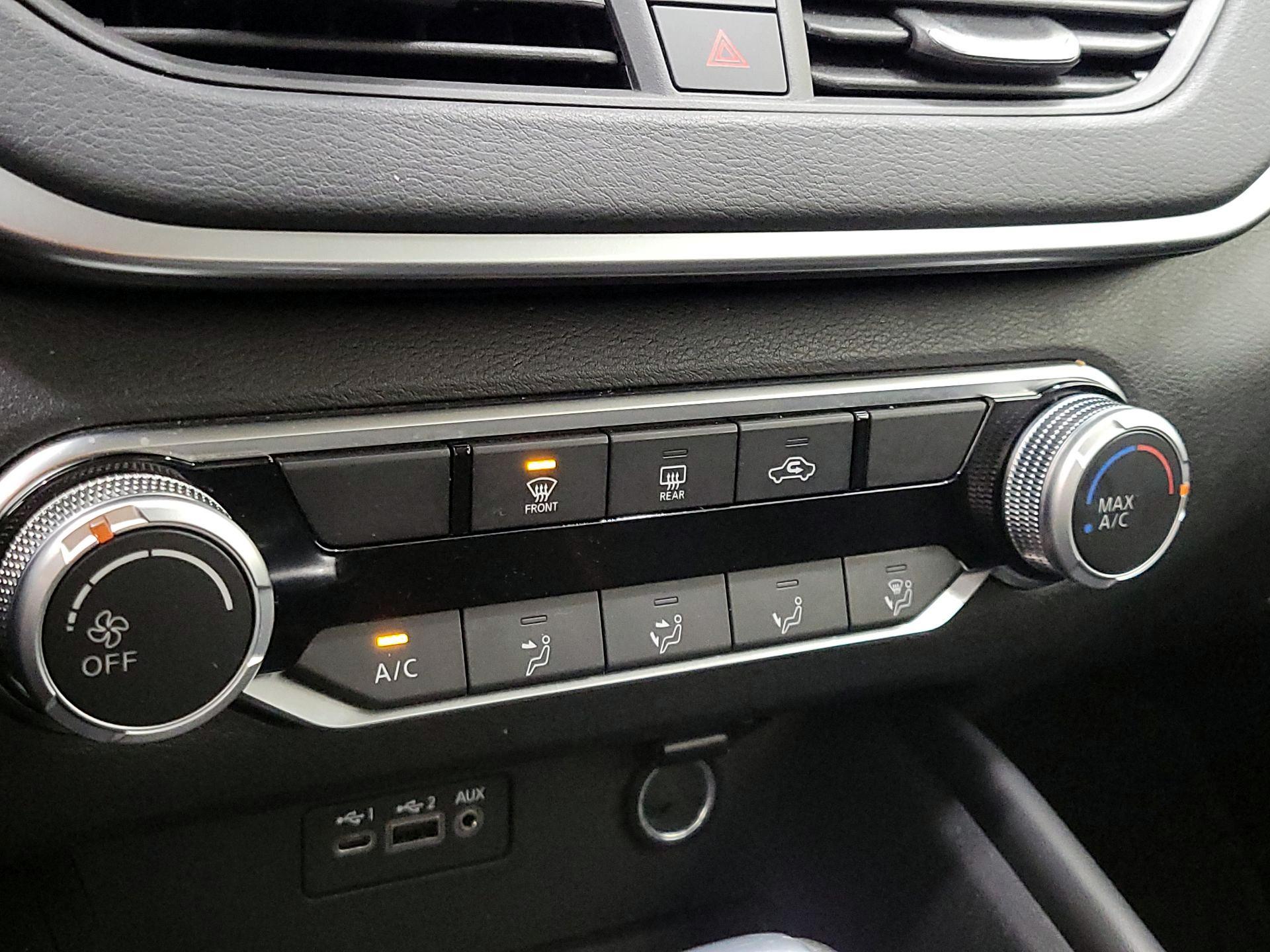 Thumbnail: 2022 Nissan Altima - 16