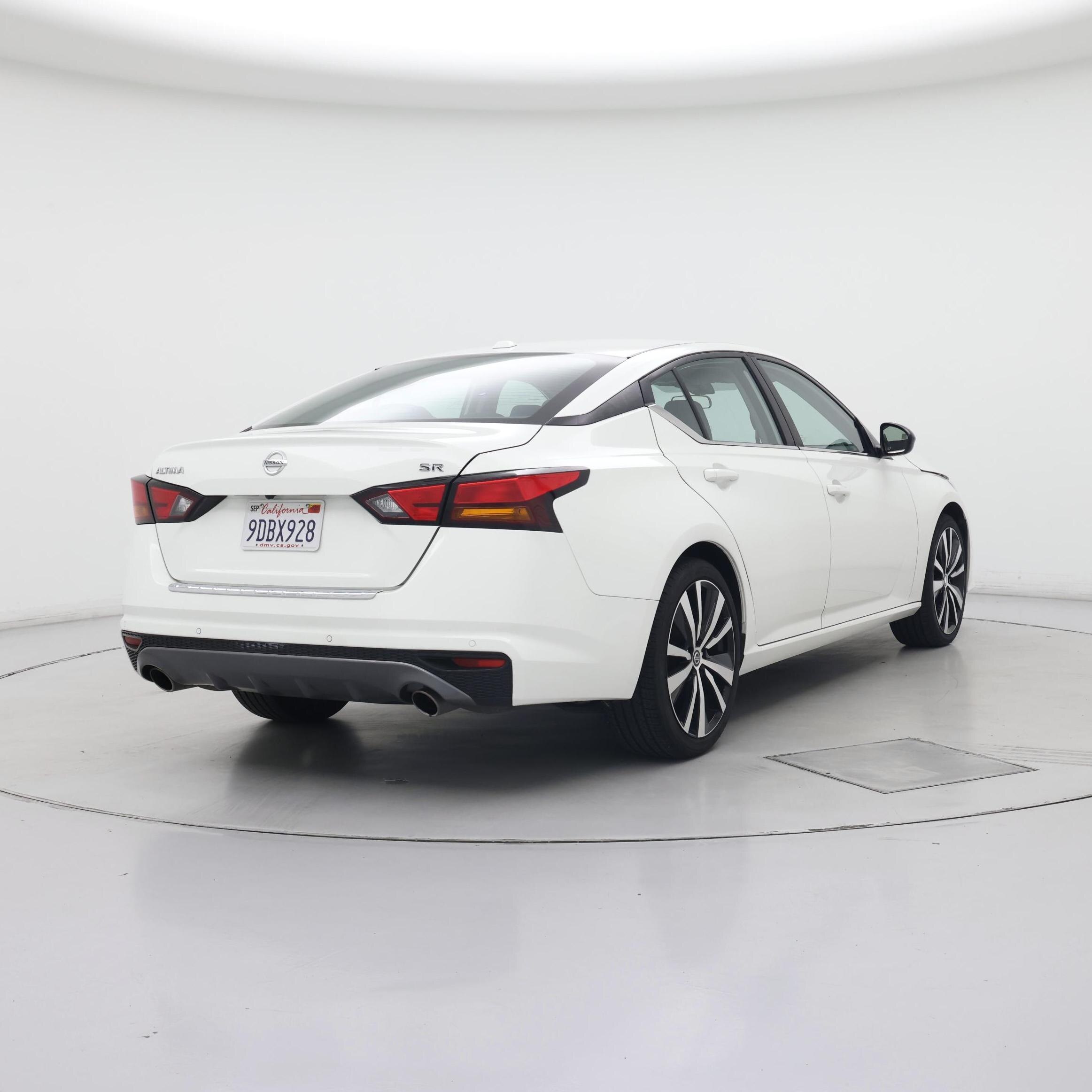 Thumbnail: 2022 Nissan Altima - 8