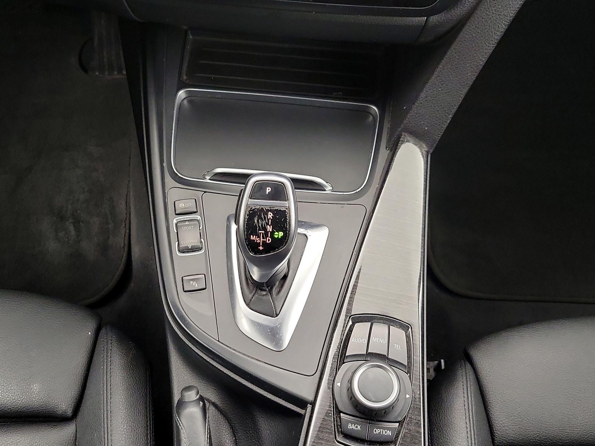 Thumbnail: 2016 BMW 4 Series - 17