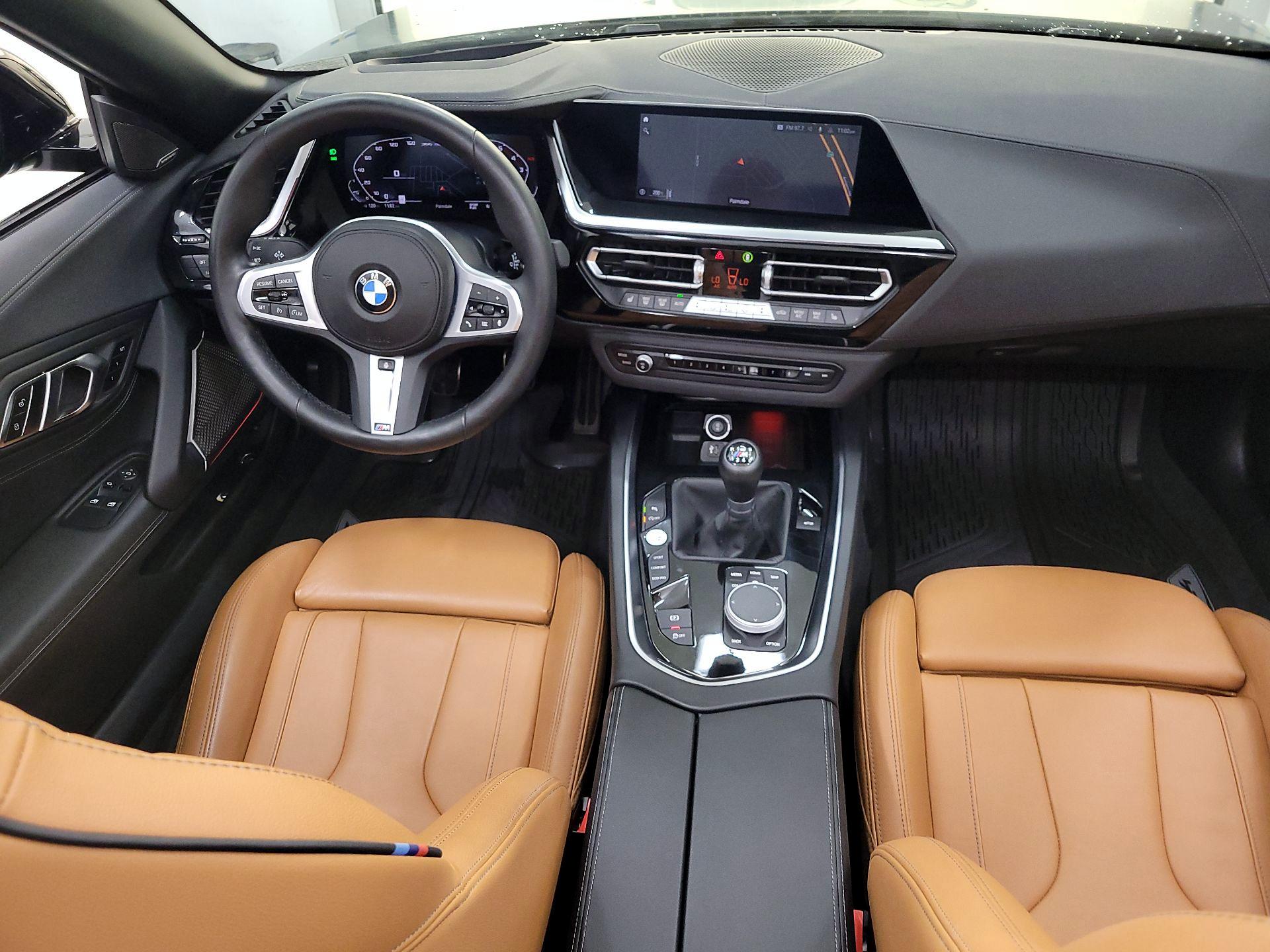 Thumbnail: 2025 BMW Z4 - 9