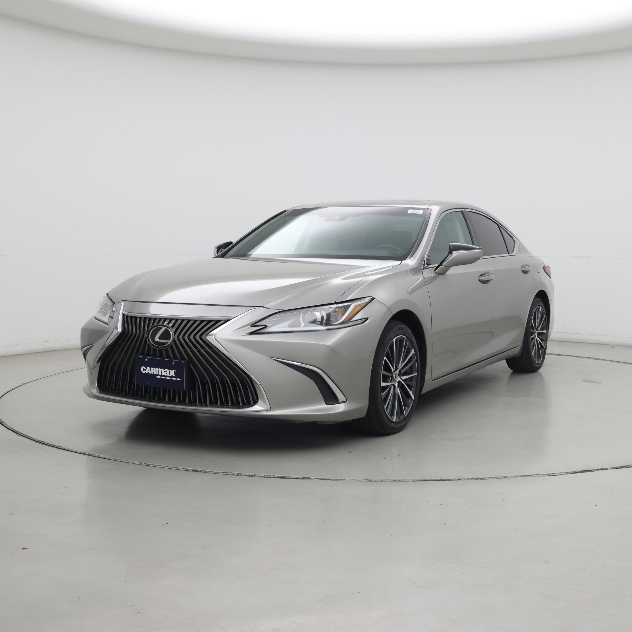 Thumbnail: 2020 Lexus ES - 4