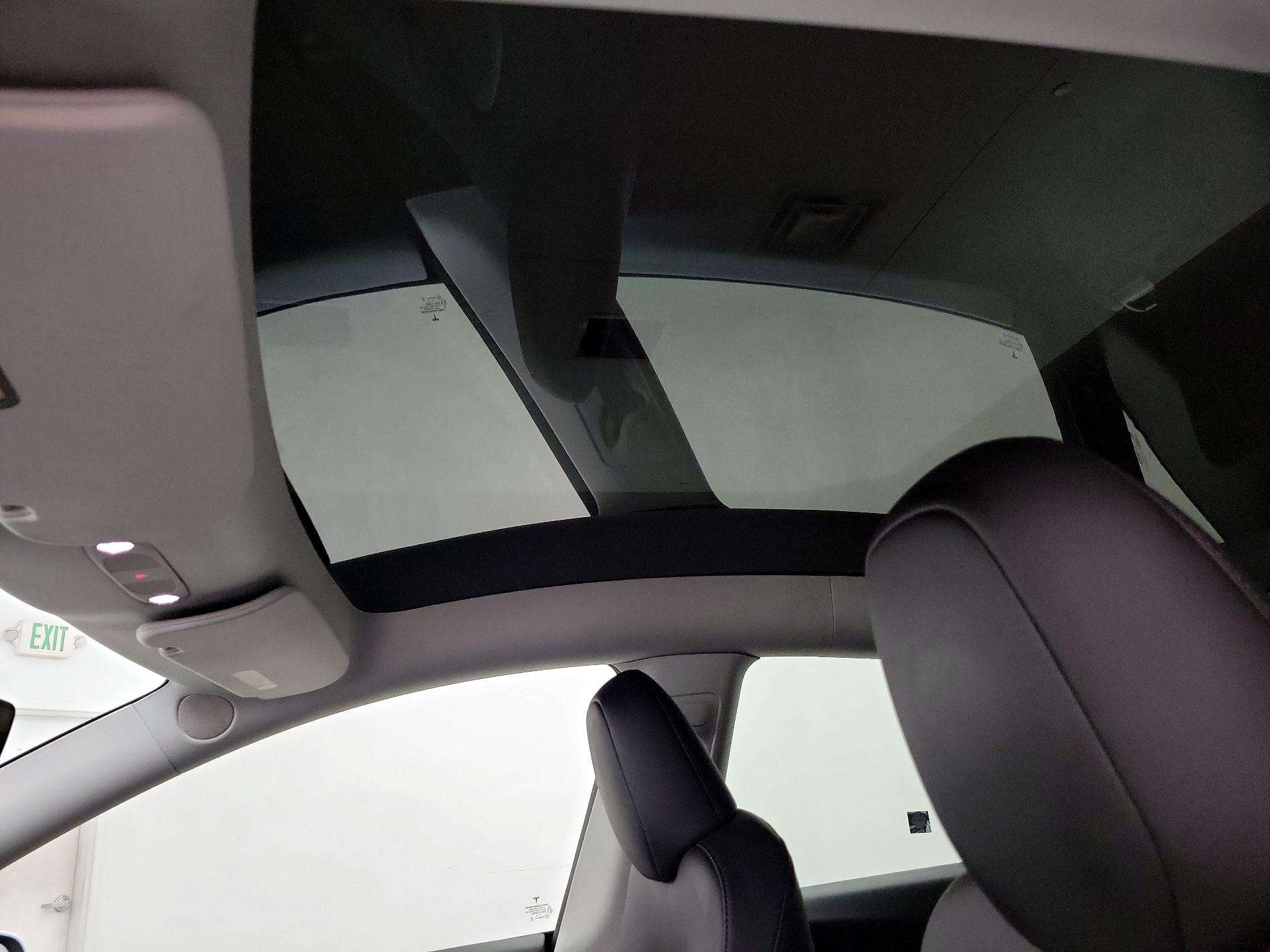 Thumbnail: 2023 Tesla Model Y - 18