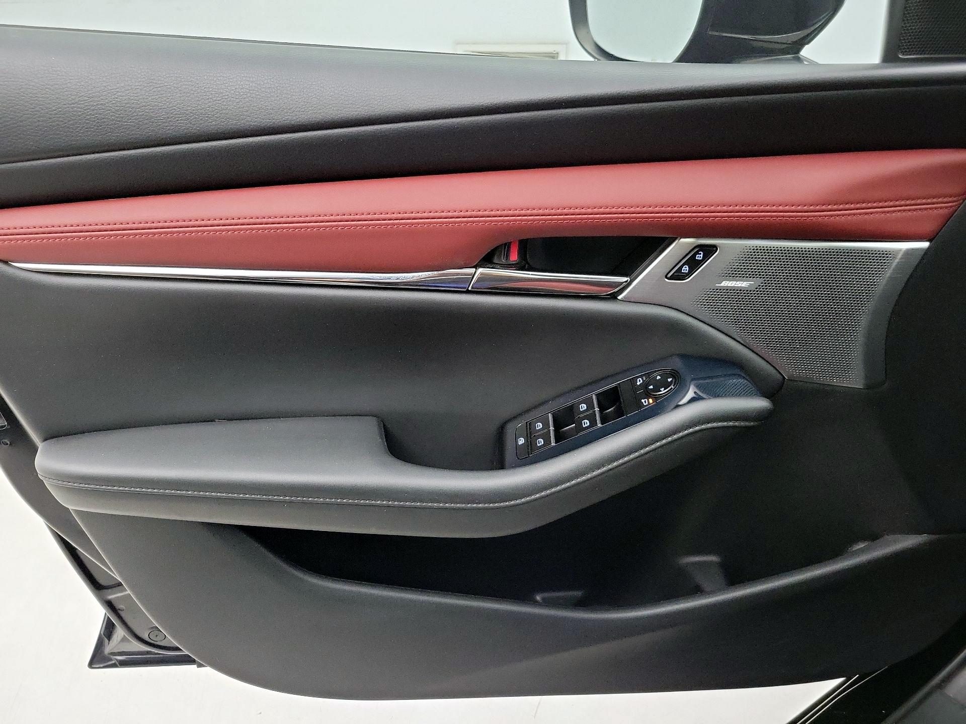 Thumbnail: 2020 Mazda Mazda3 - 12