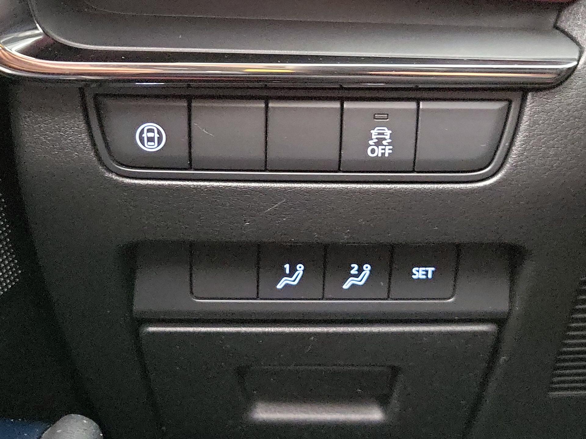 Thumbnail: 2020 Mazda Mazda3 - 13